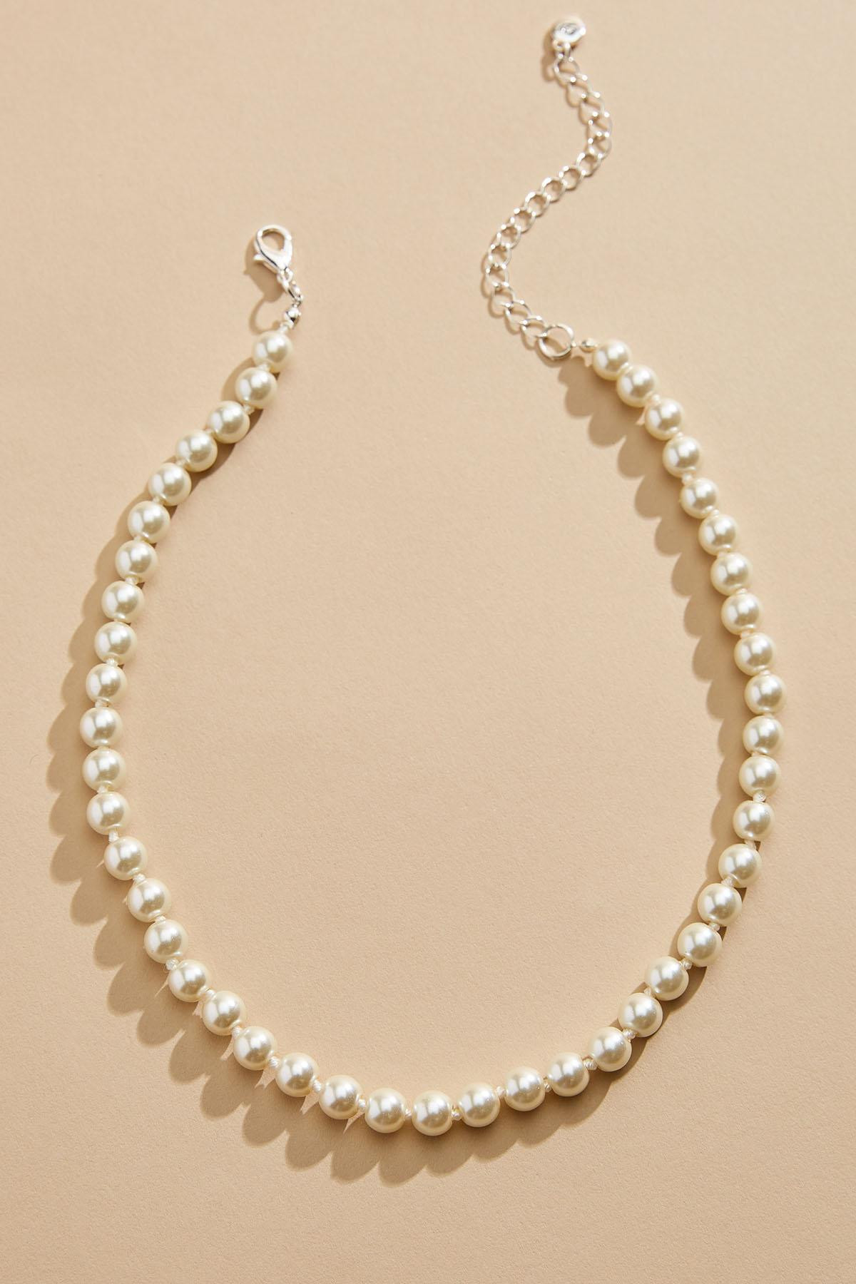 classic pearl necklace | Versona