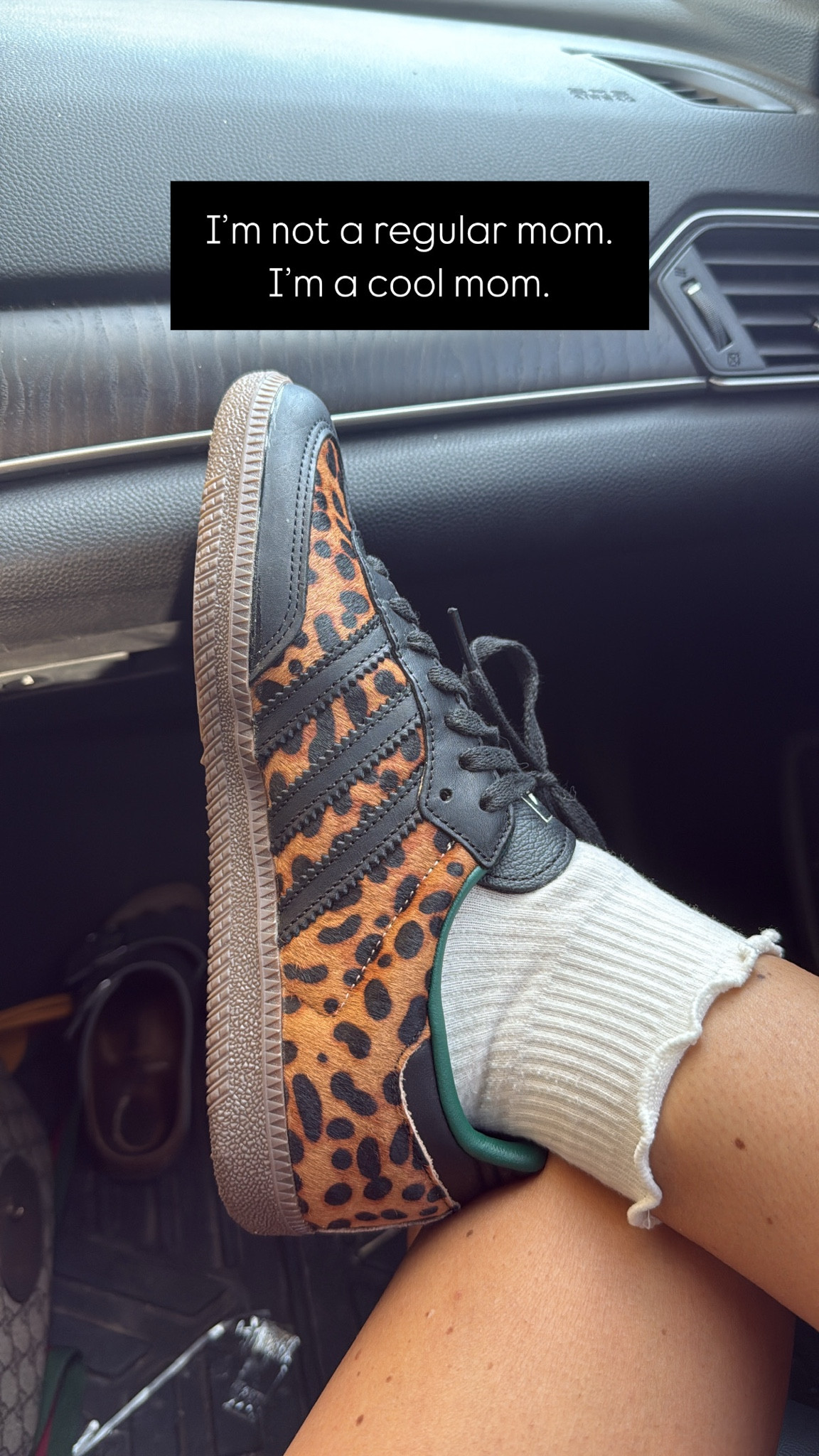 Women’s leopard samba, green accent. (Also comes with green laces) adidas