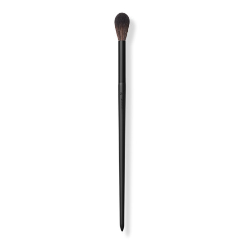V111 Full Bodied Highlighter Brush | Ulta