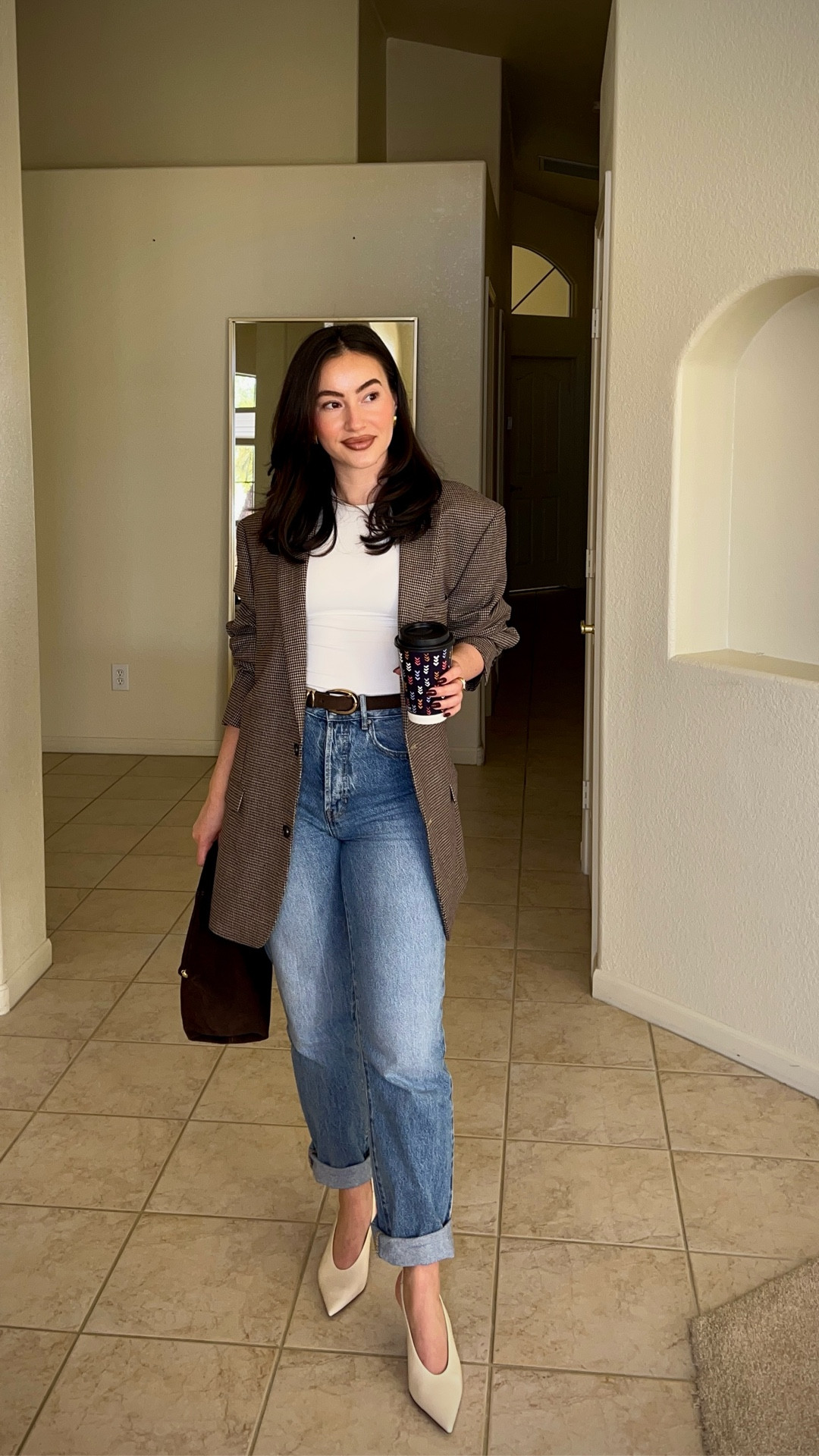Casual business!

* wearing S top || jeans are old PacSun, oversized blazer old Macy’s & leather shoes are Zara a few years ago || find similar options below 🤎

TIP: if you looking for oversized blazer shop men instead, i think they look much better! I added two similar ones in men’s.


#LTKU #LTKgrwm #LTKootd