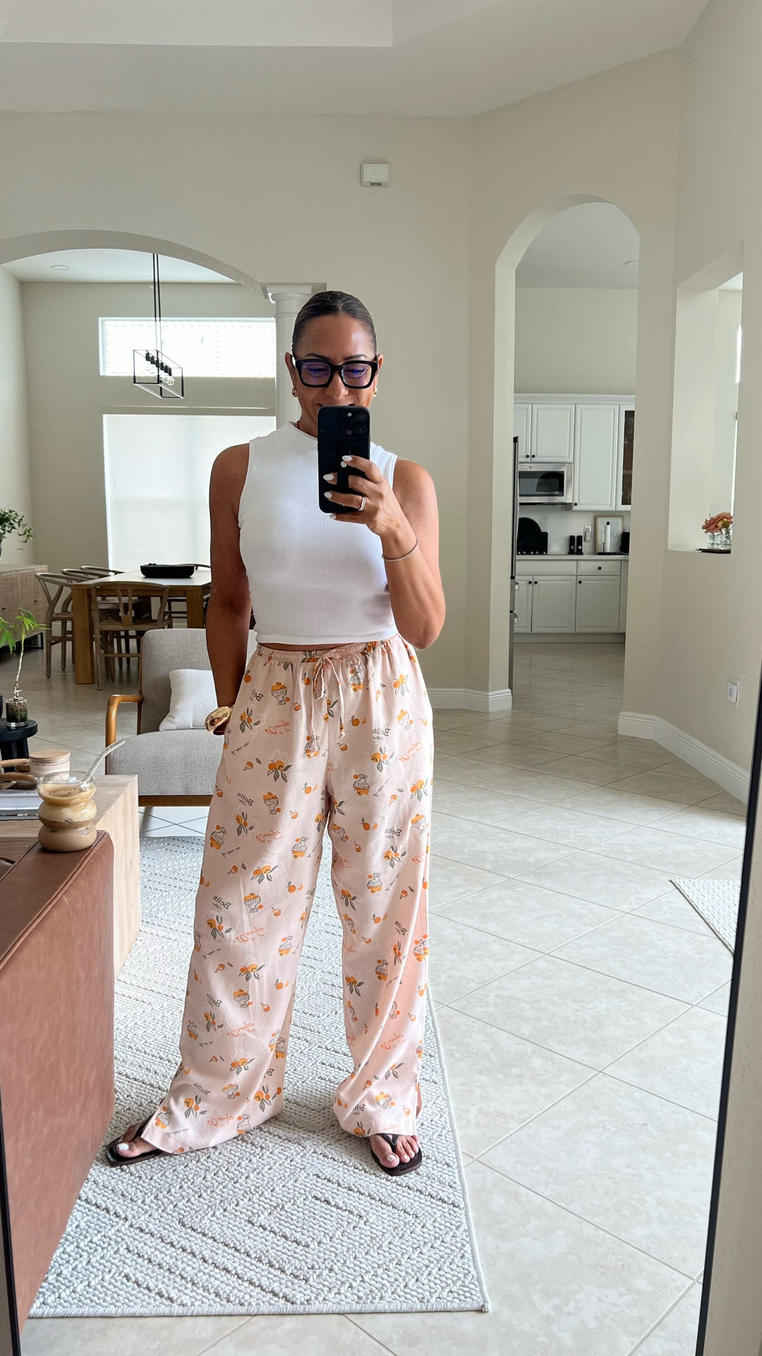 Cutest Target Linen pants ever giving Summer vacation vibes.
#ladolcevita #bellavita

#LTKFindsUnder50 #LTKFindsUnder100 #LTKStyleTip