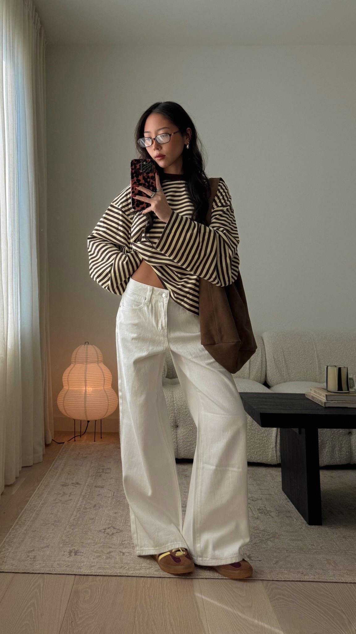 top - size xxs
jeans - size xs (petite) also linked the regular length version
bag is brandy melvillee

#LTKPetite