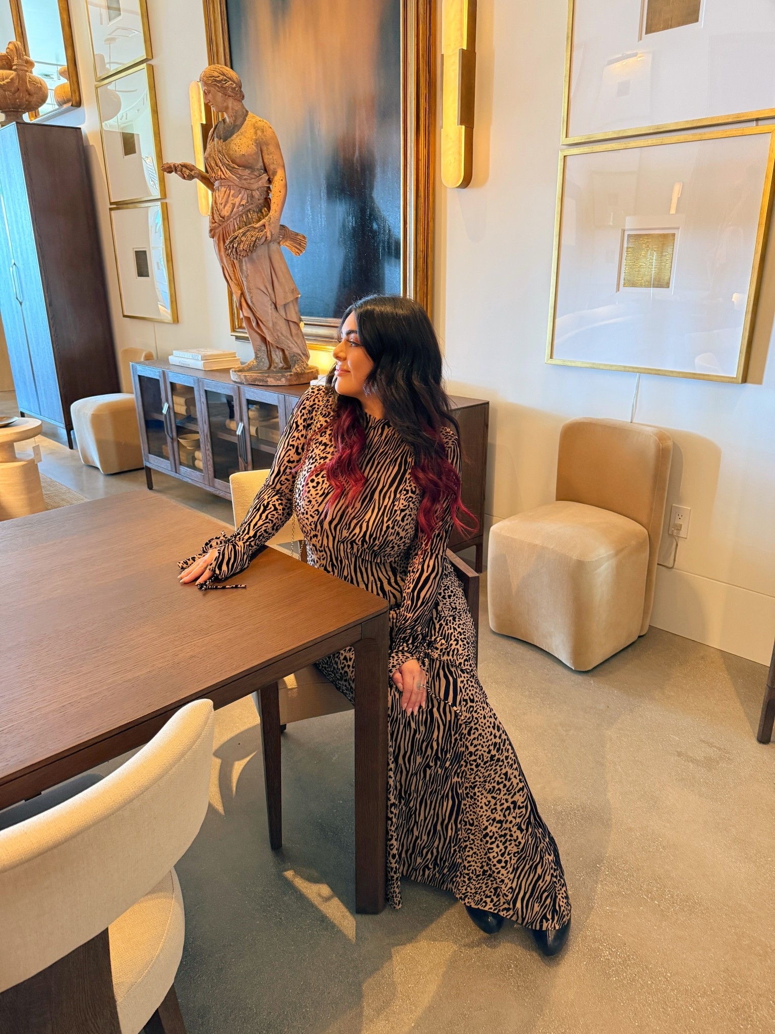 📍 Restoration Hardware in the dreamiest dress from Miss Cirlce ♥️💋🌹

#LTKStyleTip #LTKMidsize #LTKHome