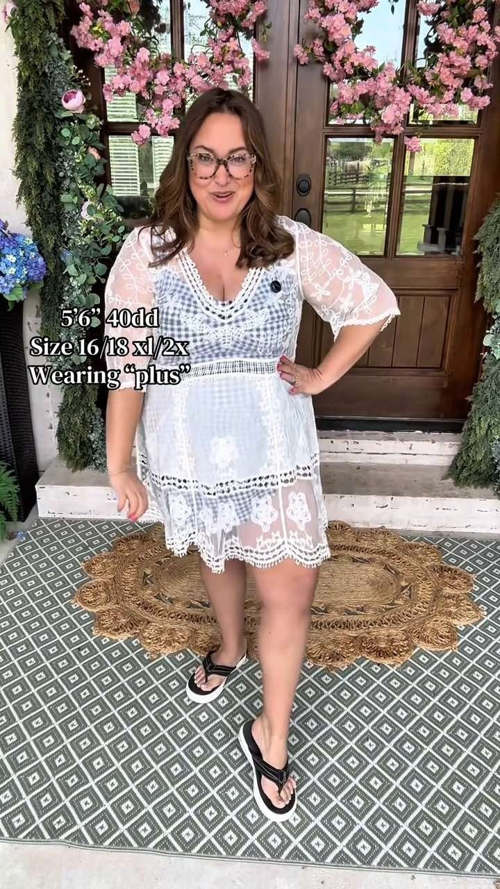 Eomenie Women's Contrast Lace Bathing Suit Cover Up V-Neck Swimsuit Coverups Loose Swimwear Beach Dress Beachwear, Plus Size 

 #LTKootd #LTKPlusSize #LTKSwim