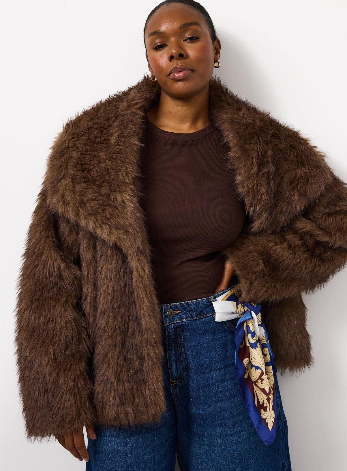 Brown Collared Relaxed Short Faux Fur Jacket | Tu Clothing