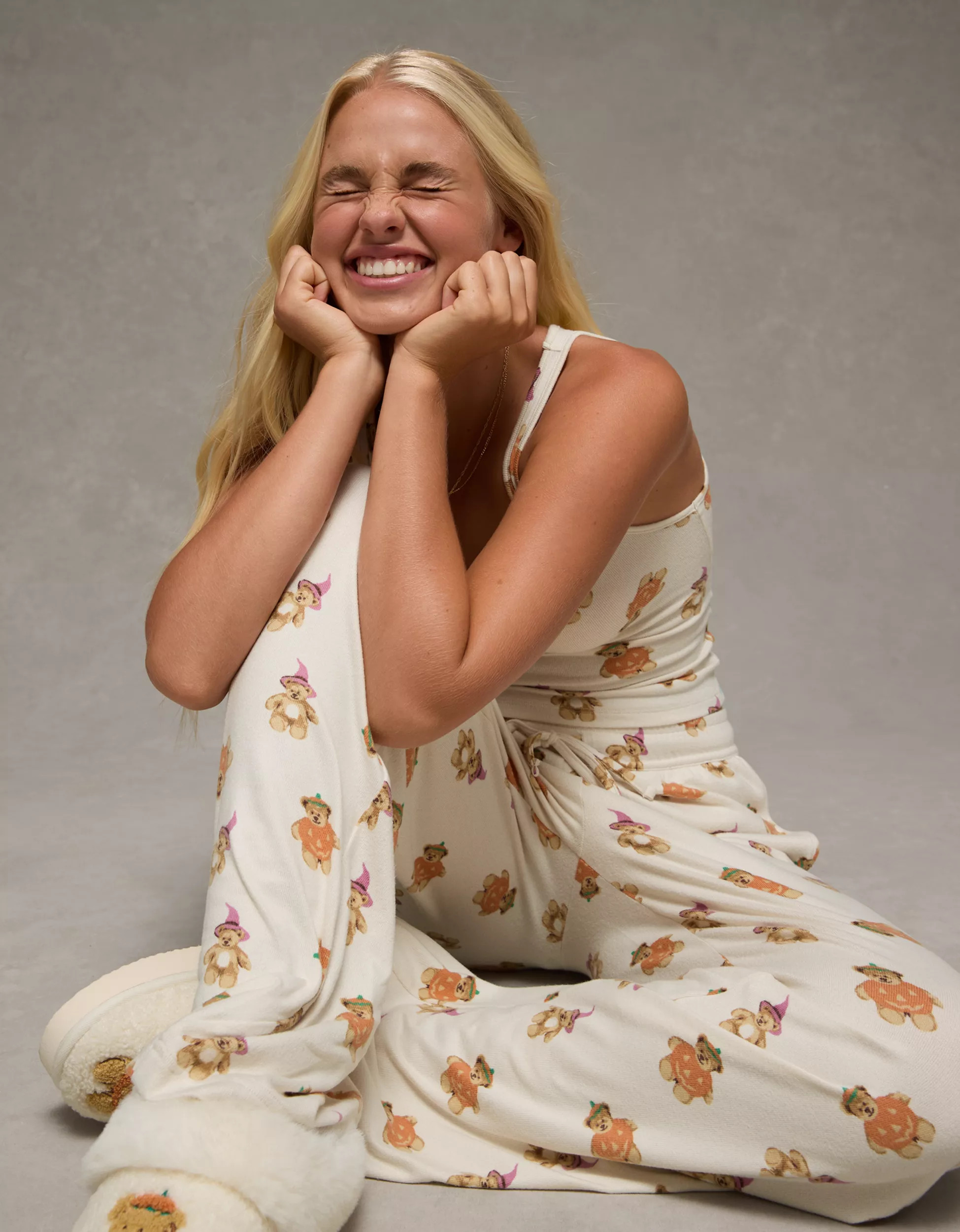 AE Luxe Plush Halloween Tank Top & Pant PJ Set | American Eagle Outfitters (US & CA)