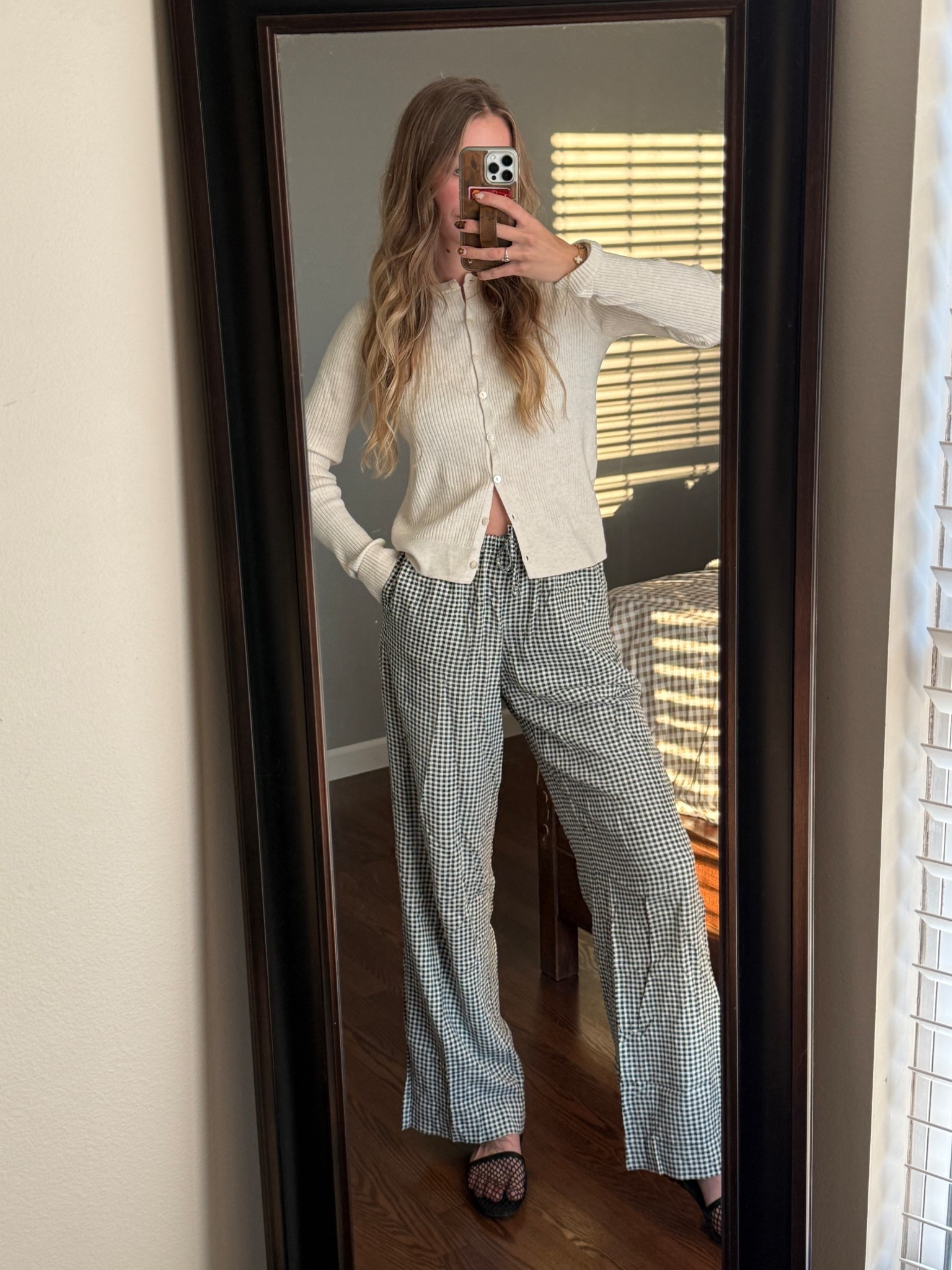 Simple fit

#LTKFindsUnder50 #LTKmomlife #LTKootd