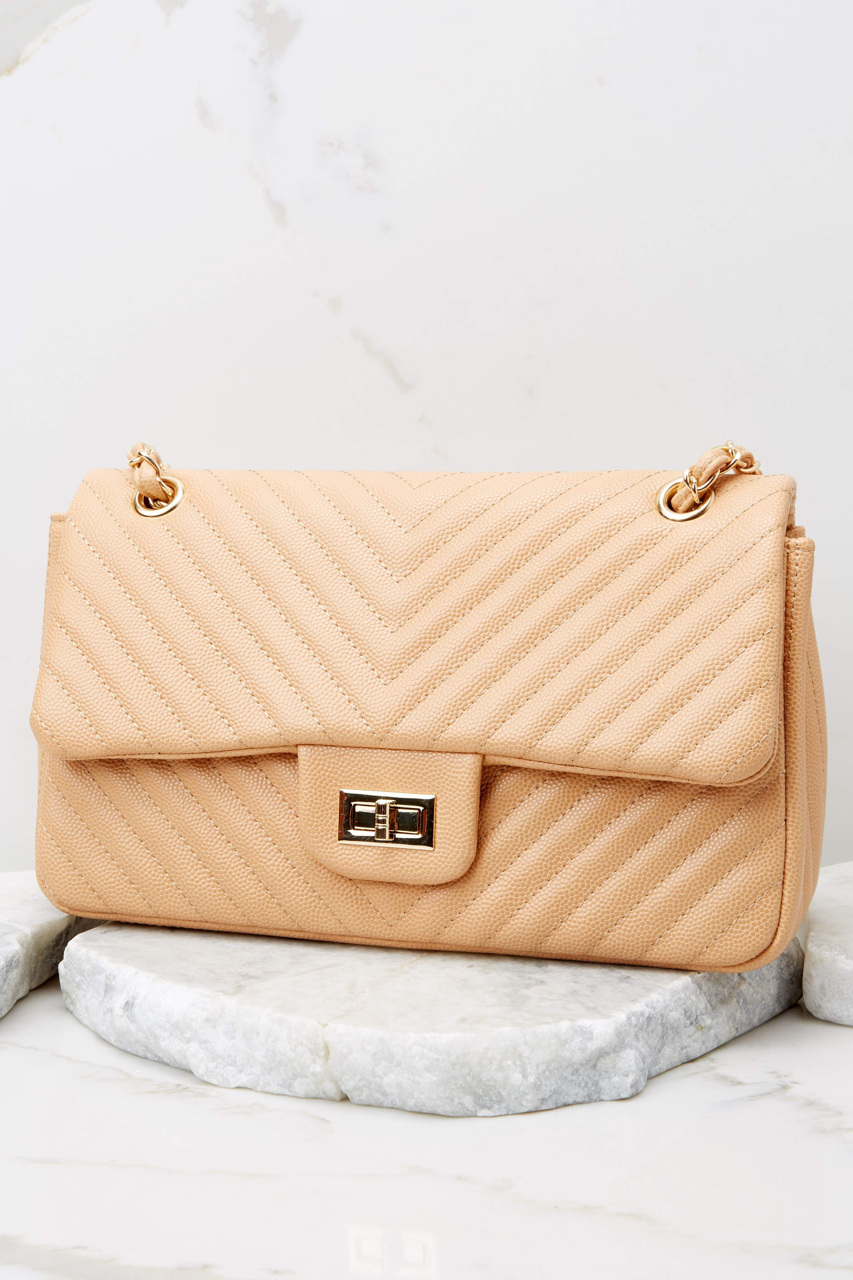 Fashion Babe Nude Bag | Red Dress 