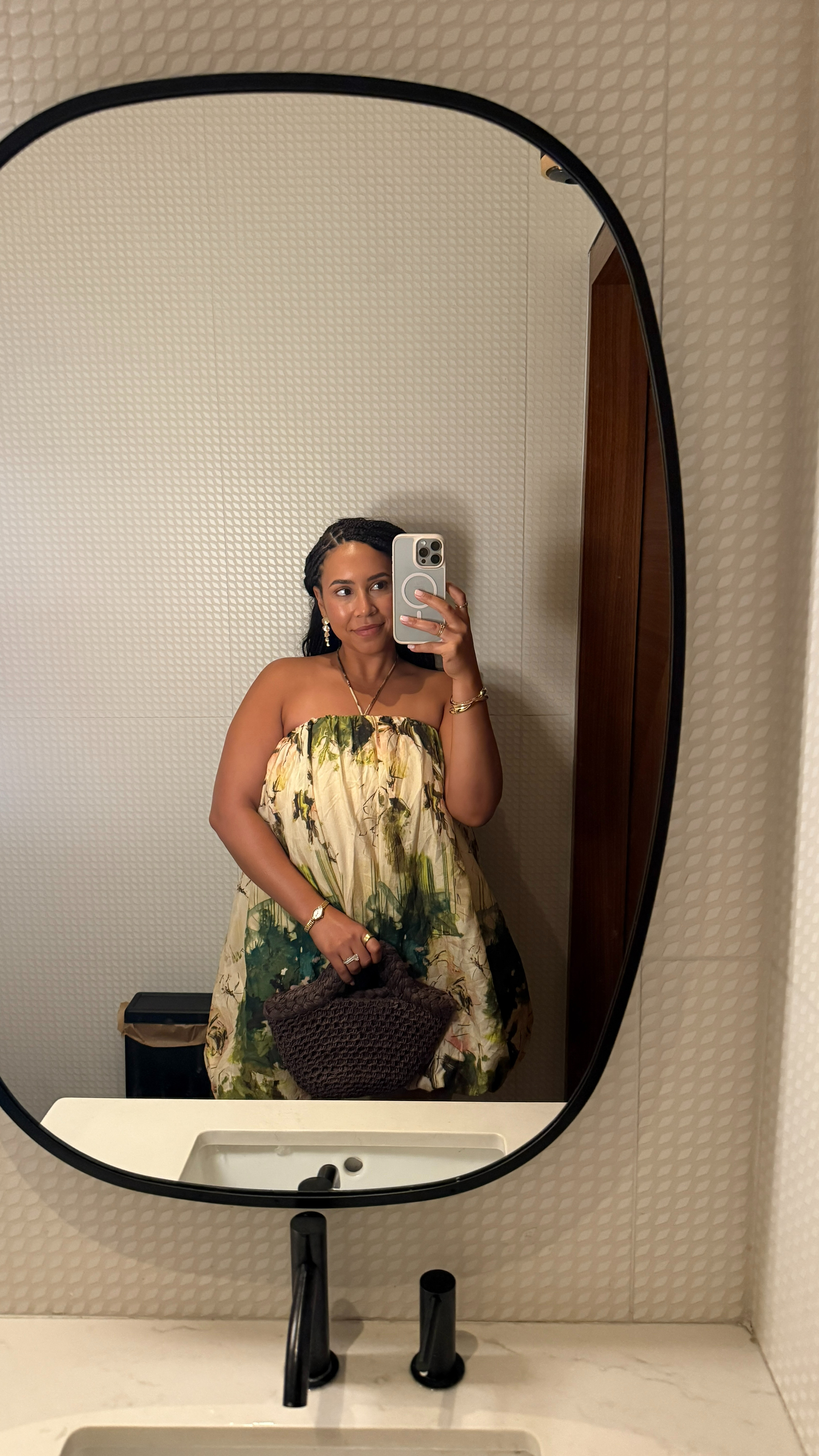I’m obsessed with the volume and print of this bubble-hem minidress. It feels like a piece of art but wears like a dream perfect for your next getaway or sunset dinner.

#LTKootd #LTKgrwm