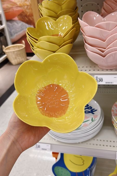 Flower bowls from Target! :) perfect for spring & Easter!

#target #dining #kitchen #home #family #homedecor #bowl 

#LTKhome #LTKfamily #LTKSpringSale