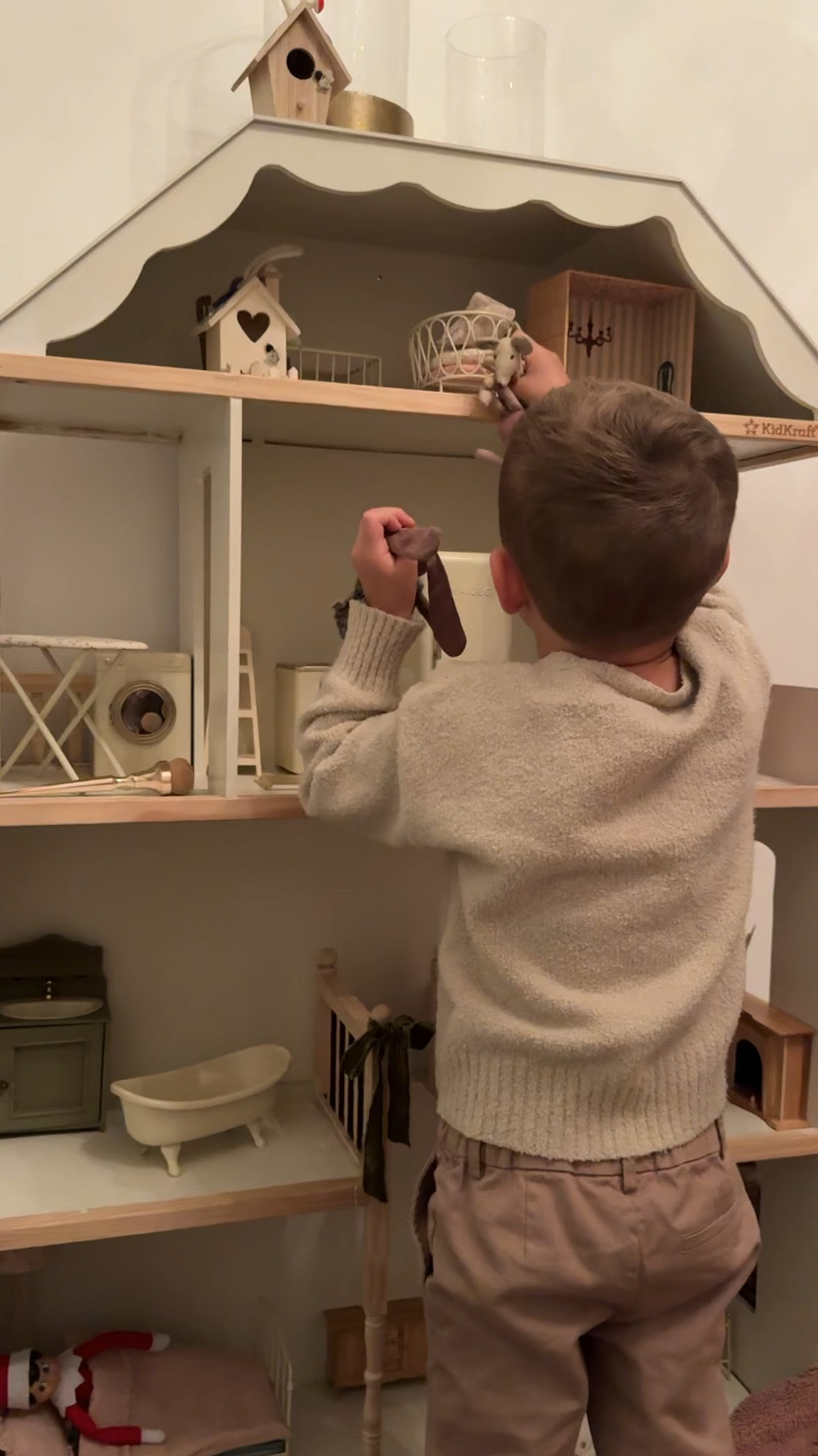 This doll house makes the BEST Christmas gift for kids. We got it last year and it’s been used nearly every day since 🤍

#LTKHoliday #LTKKids #LTKGiftGuide