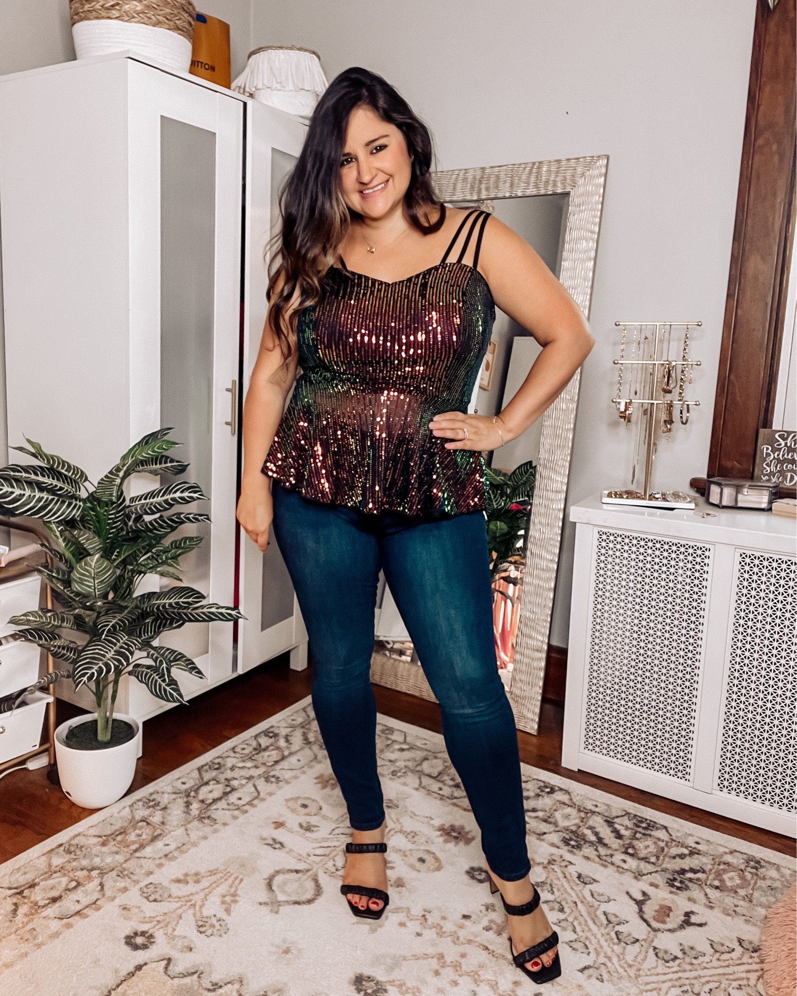 The perfect look for a night out! Grab this sequin top and dark skinny jeans for your next girls night out or even à bachelorette party to Nashville! 

Wearing an xl in the peplum top
Wearing a size 12 in the skinny jeans

Midsize, date night outfit, dressy jeans, sequins, sparkly top, good American jeans 

#LTKFind #LTKcurves