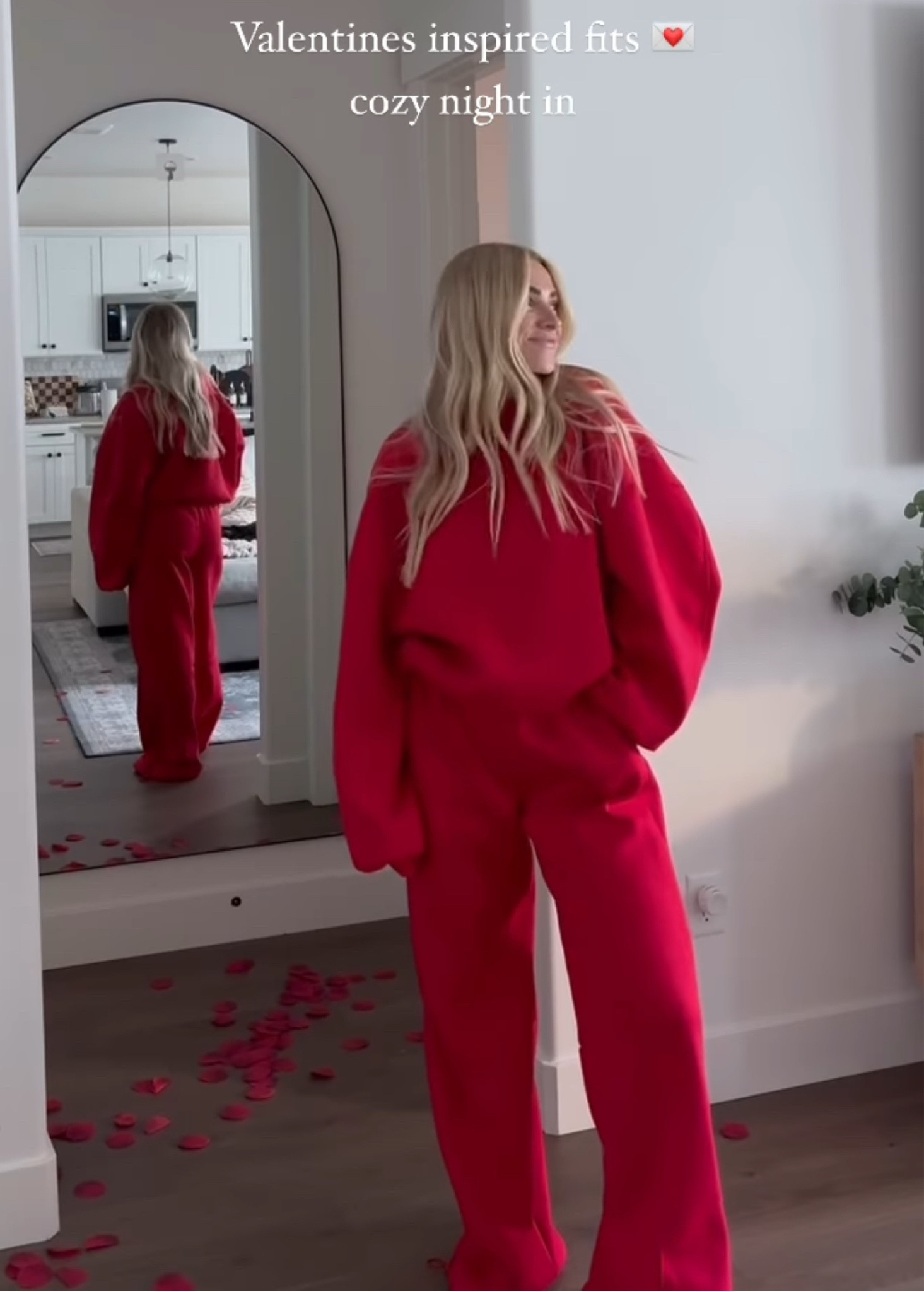 Valentine’s Day outfit inspo for a cozy night in ❤️

#LTKSeasonal #LTKStyleTip #LTKBeauty