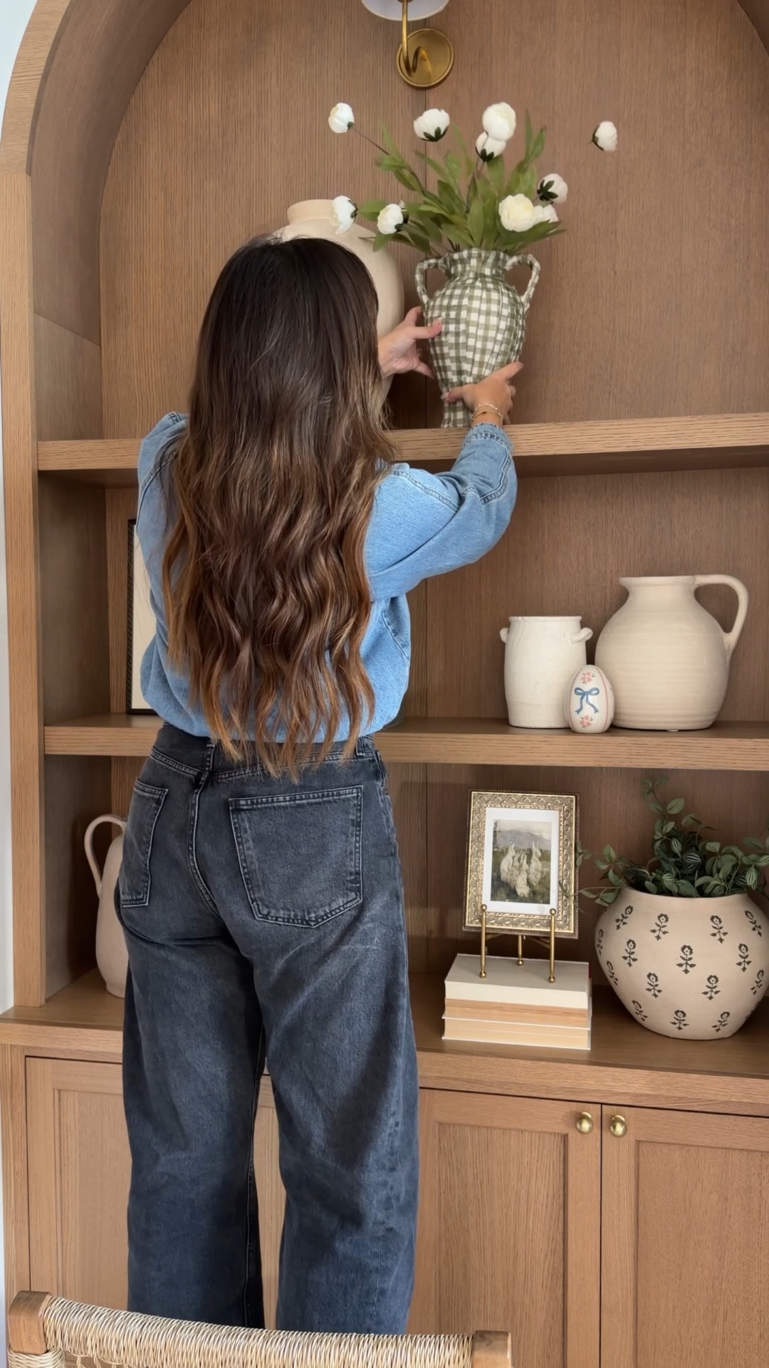 This little vase went from basic to cottage-core beauty with nothing but spring print napkins and a little Mod Podge magic. 🌼 The easiest DIY that looks like it came straight from an antique market. 🐣🦢 

Proof you don’t need a big budget to create something one-of-a-kind. 🤌🏼

#LTKmomlife #LTKHome #LTKSeasonal