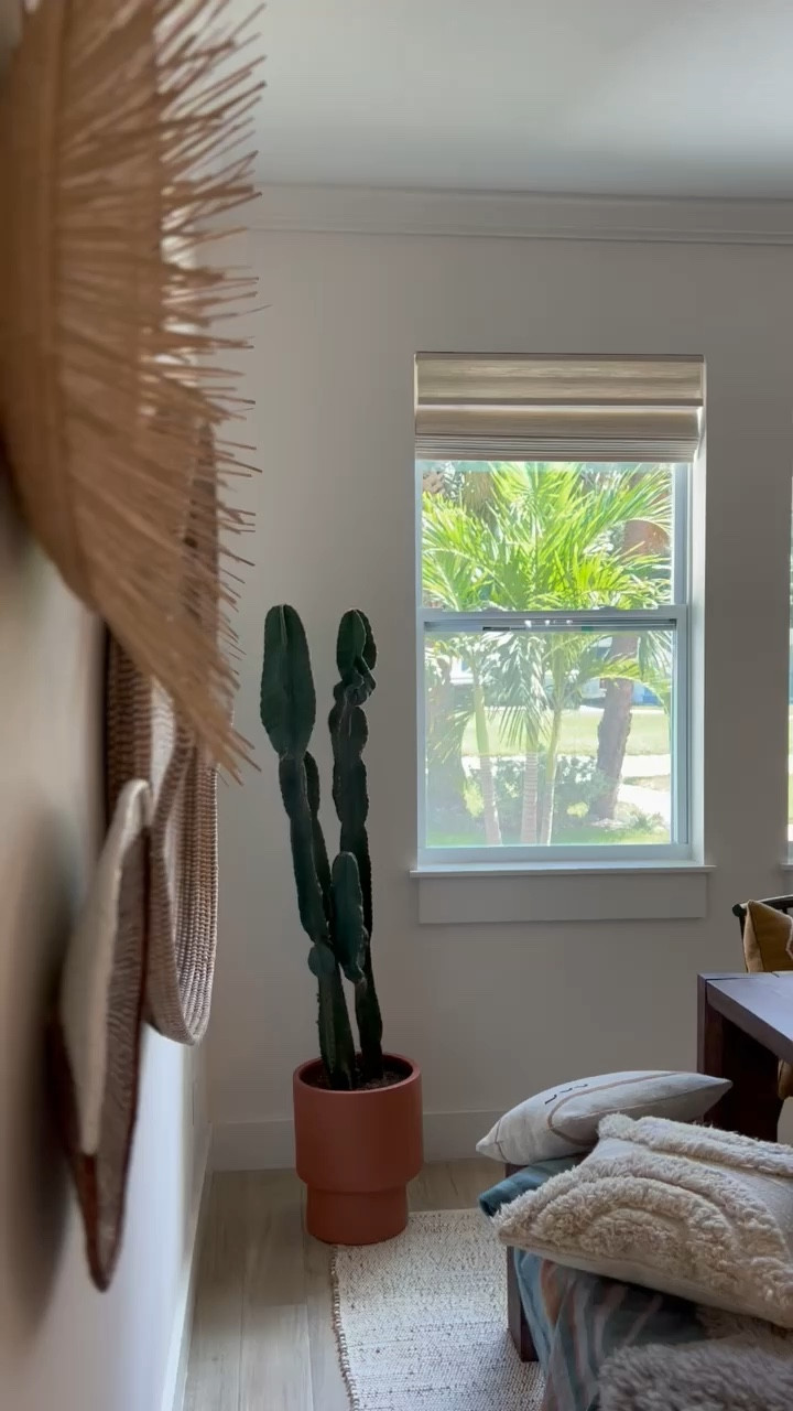 coziness at an all time high in here! there's nothing like fresh greenery to liven up a space.

dining room table, dining room decor, wall basket, throw pillows, dining chairs

#LTKSeasonal #LTKhome #LTKunder50