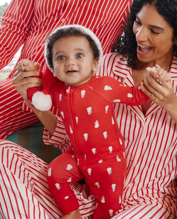 Baby Holiday HannaSoft™ Stretch Sleeper Pajamas in Snowmen On Red - Size NB by Hanna Andersson | Hanna Andersson