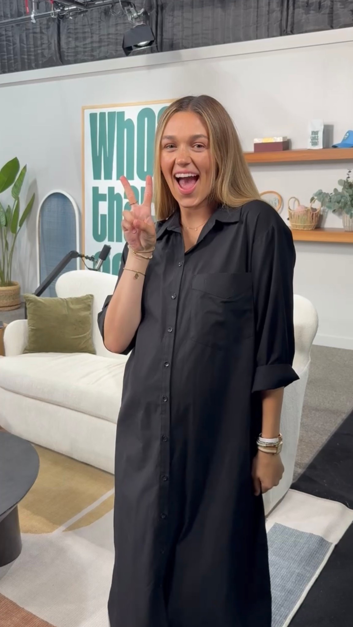 One of my go-to dresses! Can dress up and down so easily 😍