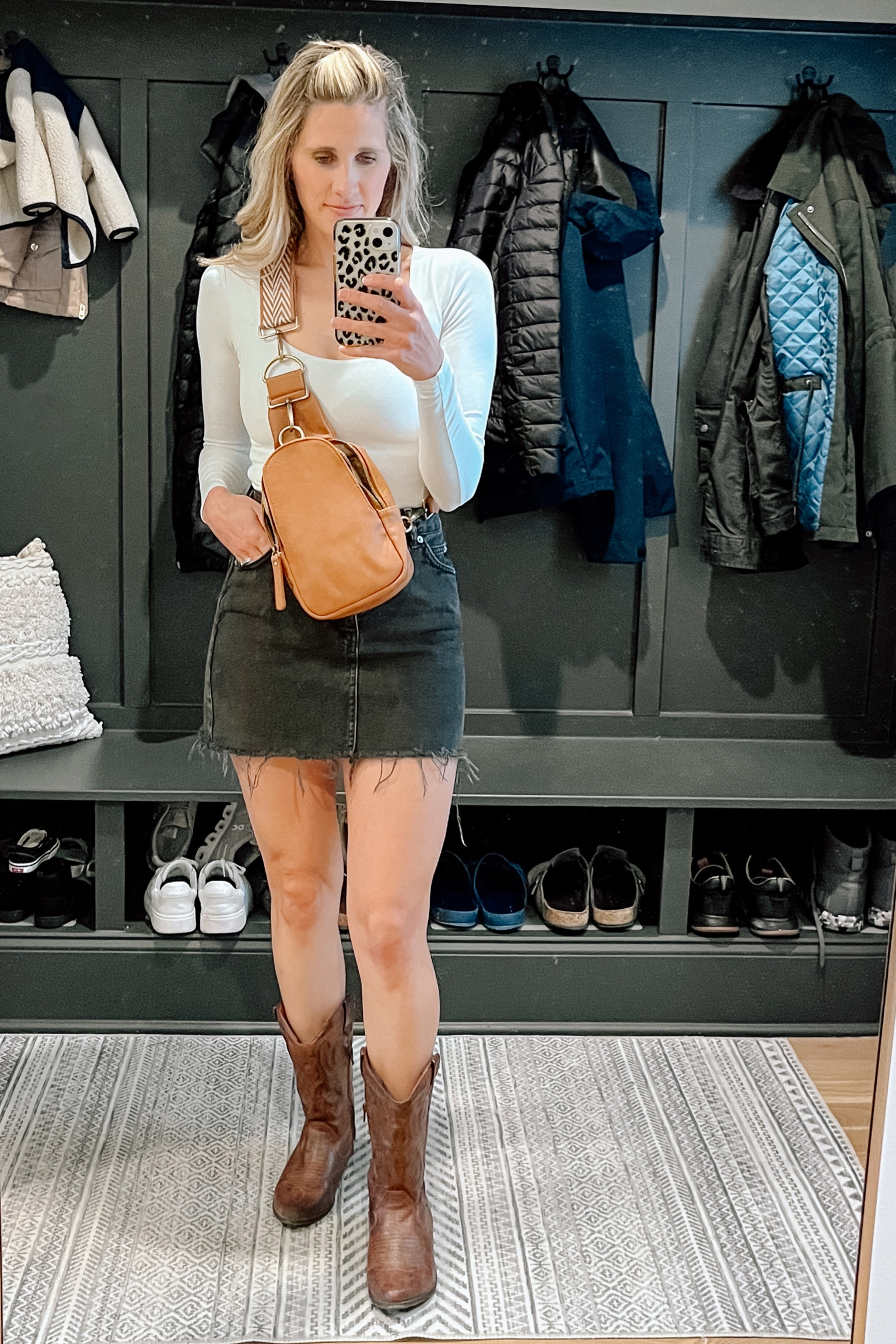 Downtown Nash Vibes. 



#LTKfindsunder100 #LTKstyletip