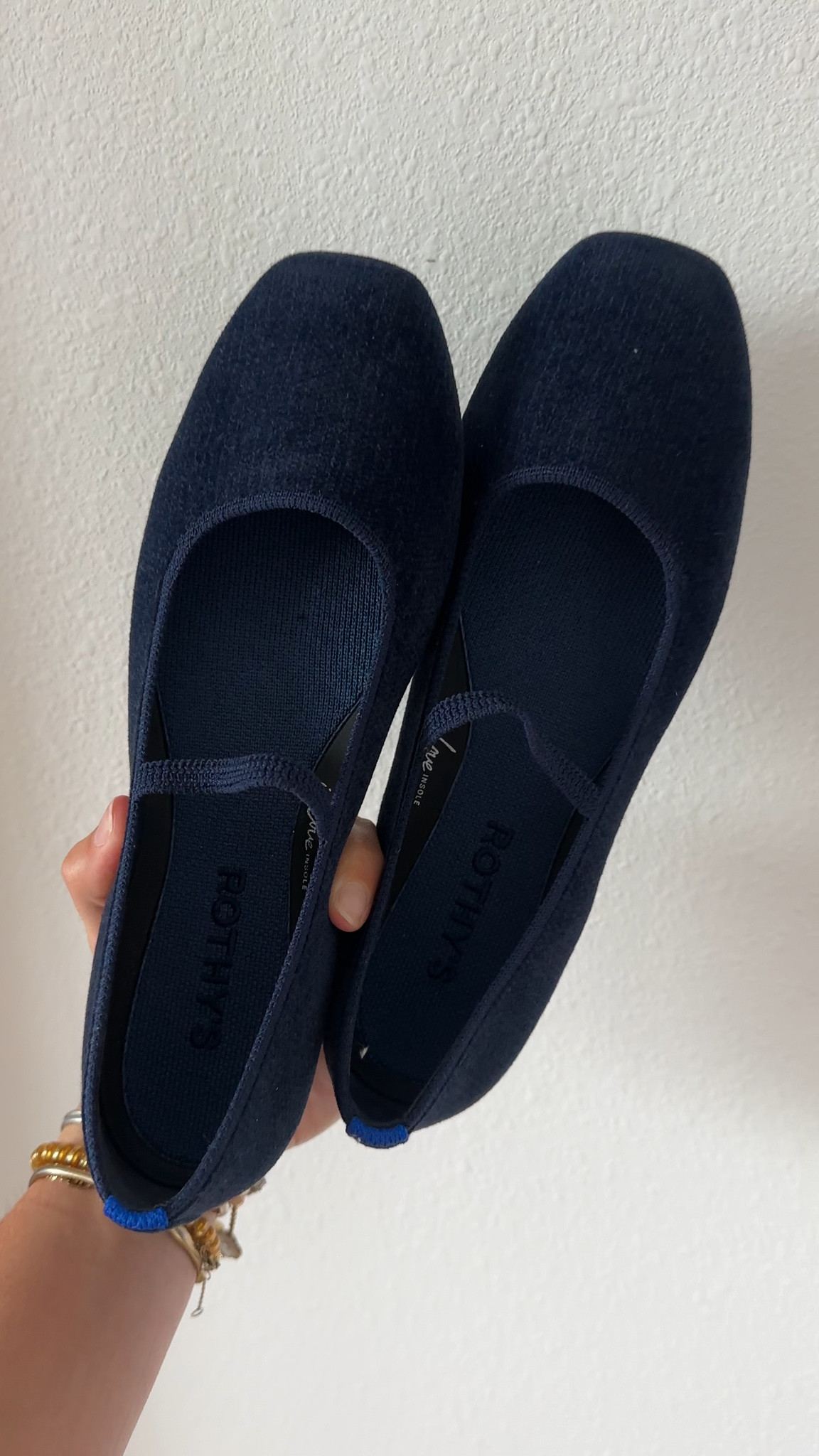 @Rothy's The Max Square Mary Jane in ReVelvet™ Navy

Soft, flexible upper knit in navy blue.
Upper is made with Rothy’s ReVelvet™, which is knit from 100% recycled plastic bottles.
Slim, comfortable strap in navy blue keeps your feet secure.
Features our In Love Insole™ in navy blue for heel-to-toe cushioning and all-day wearability.
Black sculpted outsoles provide added comfort and stability.

#LTKootd #LTKSeasonal #LTKWorkwear