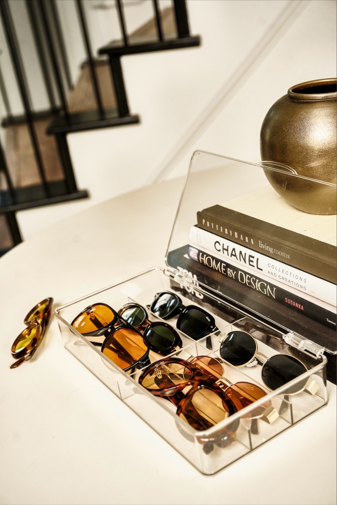 Sunglasses and acrylic carrying case perfect for summer travel!

#LTKTravel #LTKootd