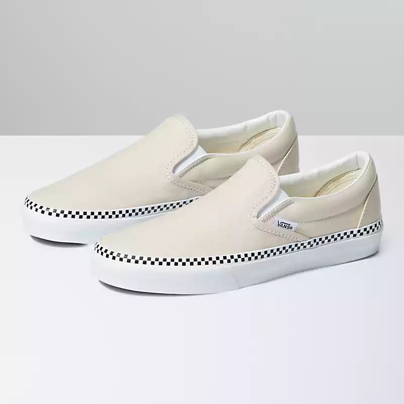 Classics Slip-On Shoe | Vans (US)