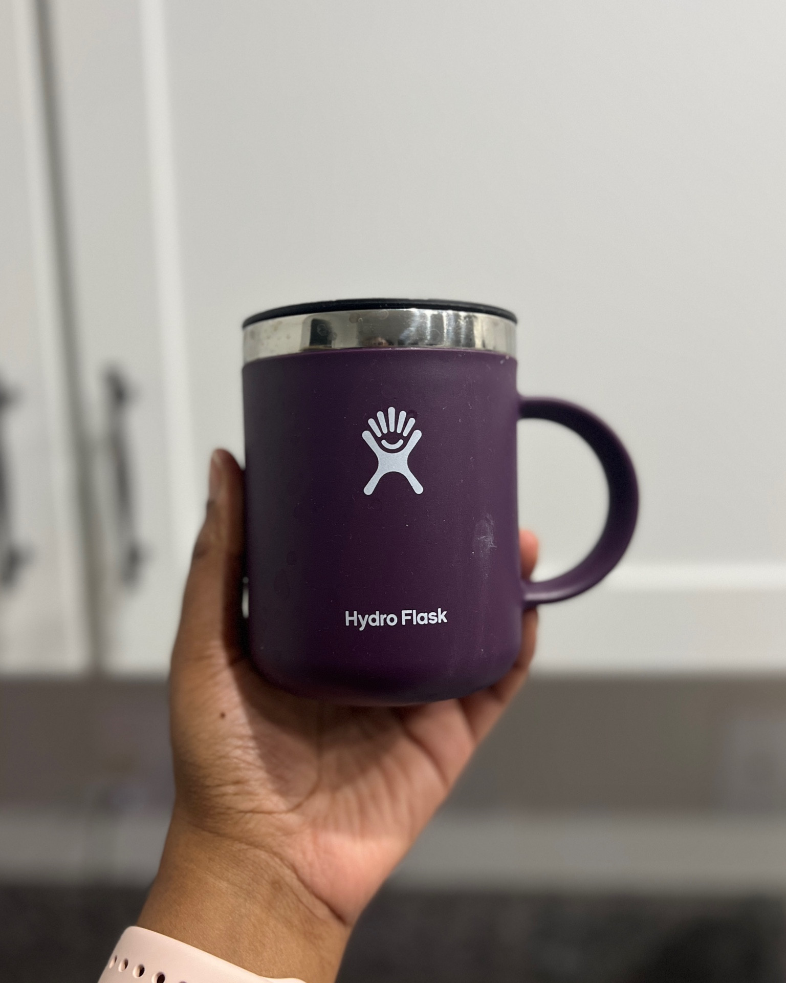 Keep cold drinks cold and hot drinks super hot with this travel mug ☕️ 

#LTKFindsUnder50