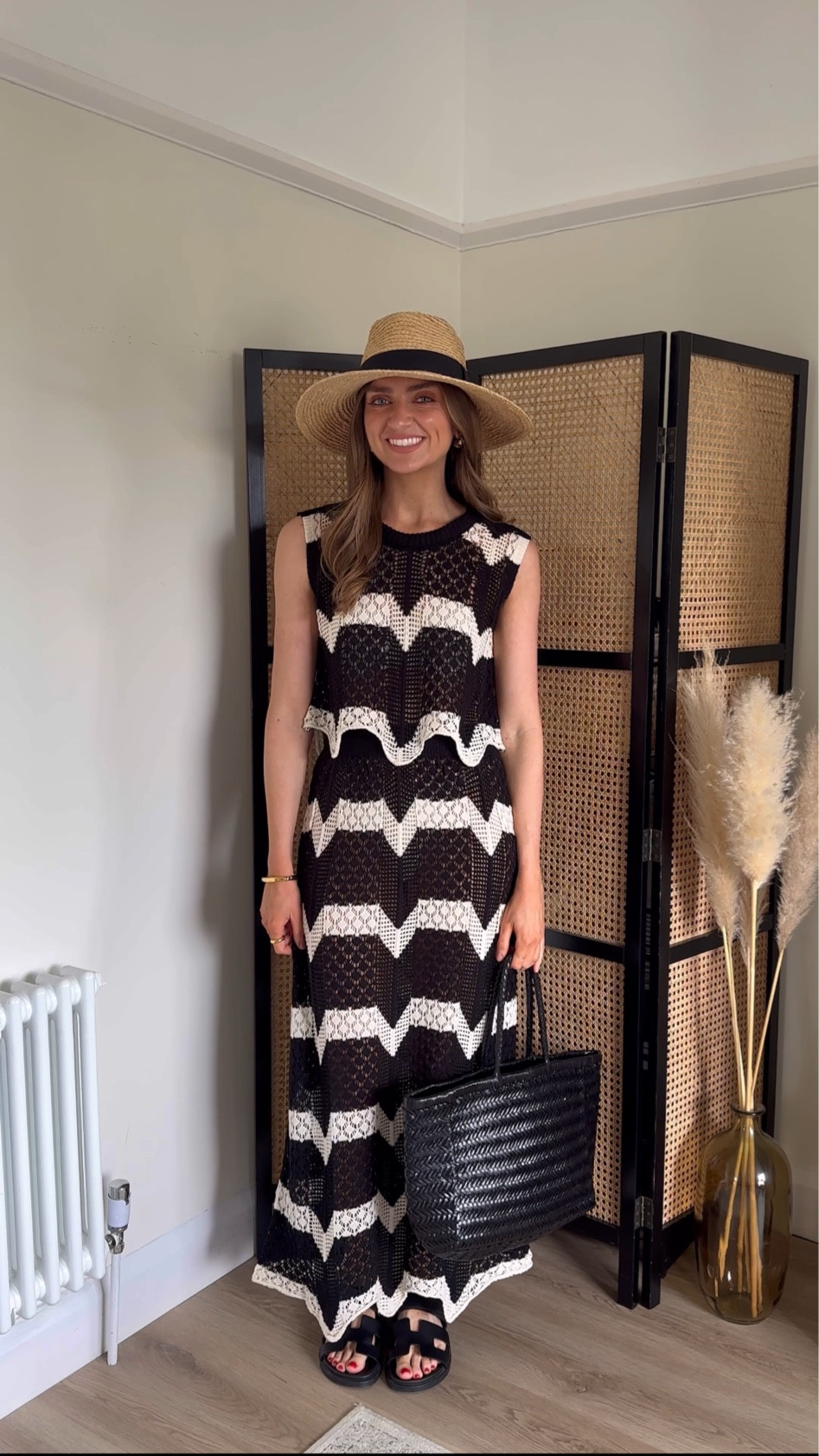 Styling my favourite high-street co-ords

S/M in the Nastygal Stripe Knitted Maxi Skirt Co-ord Set
I’m 5ft 6

Hermes Chypre sandals (dupes linked)

Dragon Diffusion triple jump black bag

& Other Stories fedora hat



Co-ord, summer holiday outfit, beach club outfit, co-ords
Knitted co-ord, festival outfit


#LTKeurope #LTKsummer #LTKuk