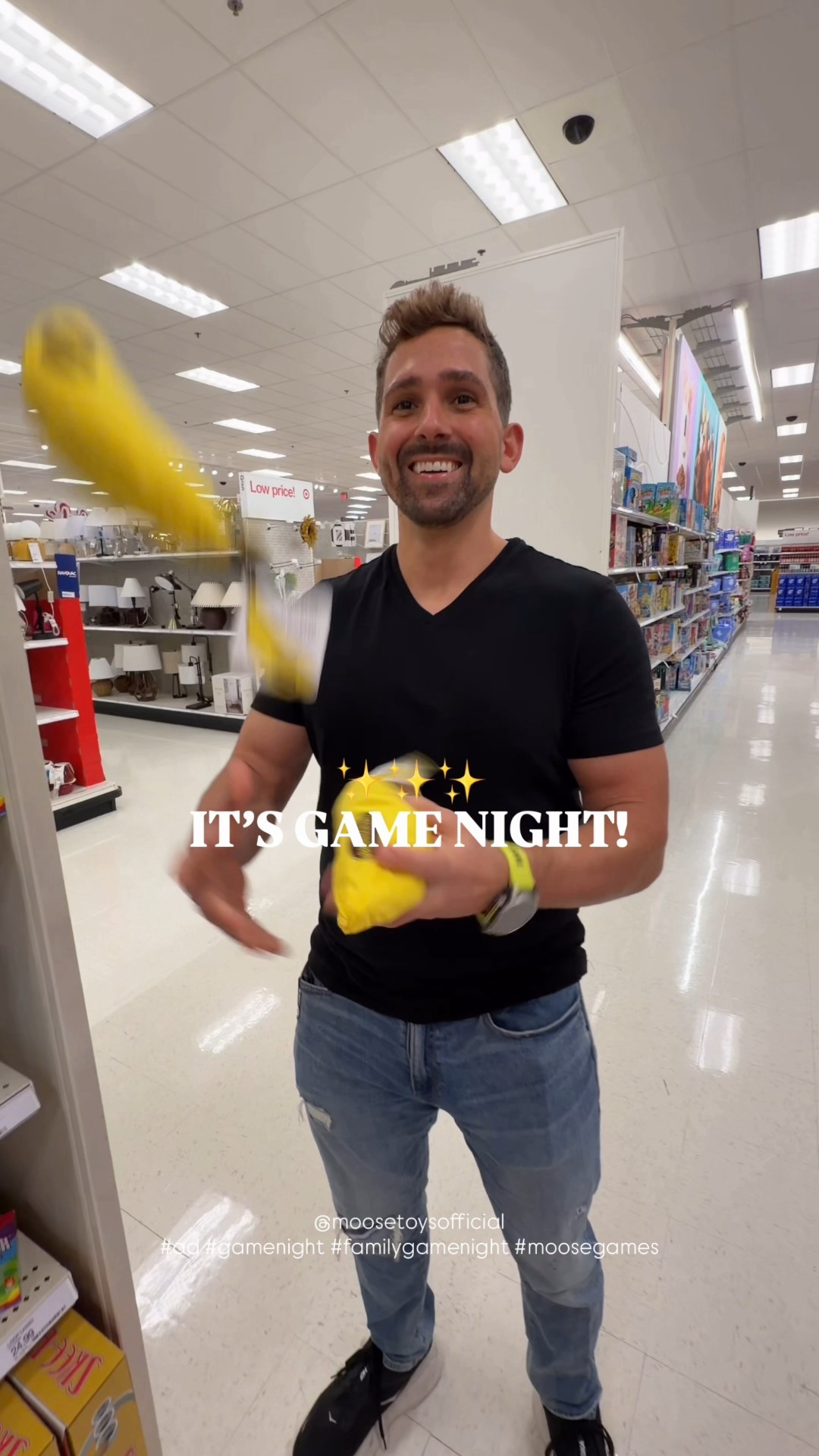 #ad This is your sign to pick up Bananagrams @moosegamesofficial and start a new holiday tradition! 🍌🎄🥺 #gamenight #familygames #familygamenight #moosegames 


#LTKmomlife #LTKHoliday #LTKKids