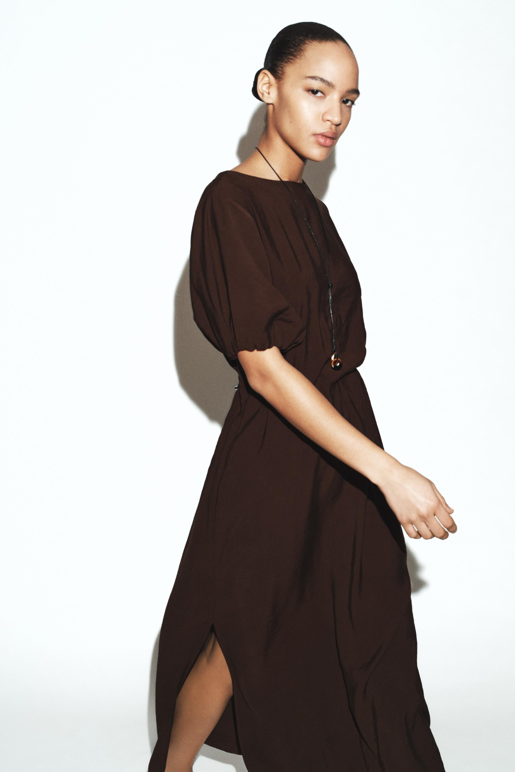 FLOWY PLEATED MIDI DRESS | Zara US