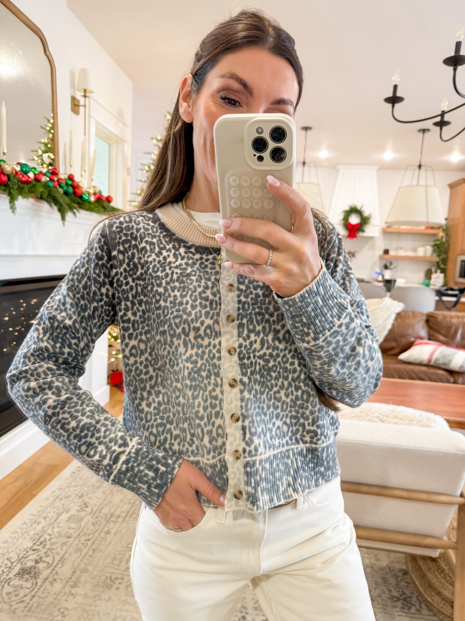 This cardigan from Amazon is the perfect way to spice up your workwear! It’s super soft and the neutral colors are perfect! 

#LTKFindsUnder50 #LTKgrwm #LTKWorkwear