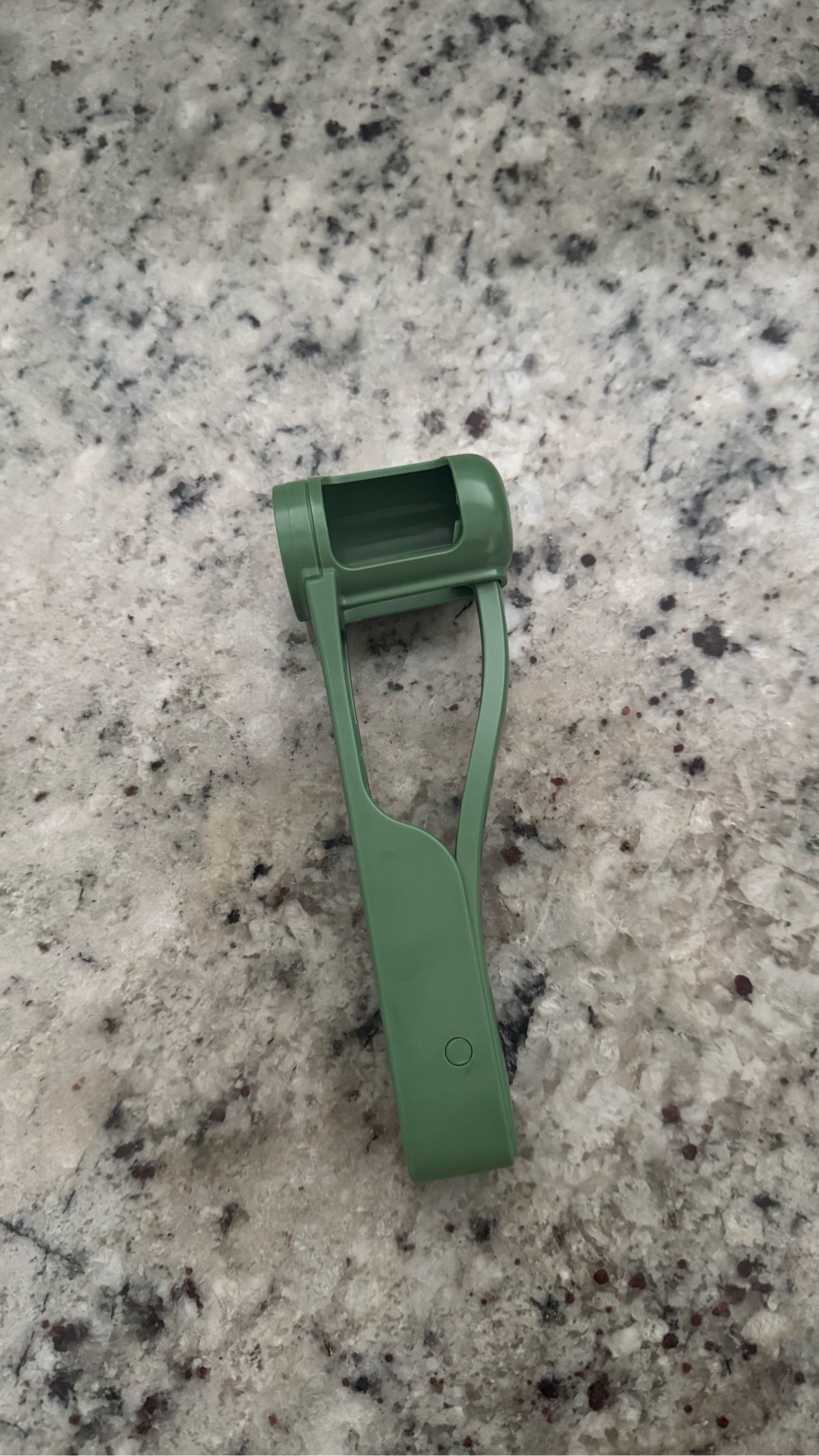 Grape Cutter 🍇!

#momfinds #toddlermom #momlife

#LTKKids #LTKFamily #LTKHome