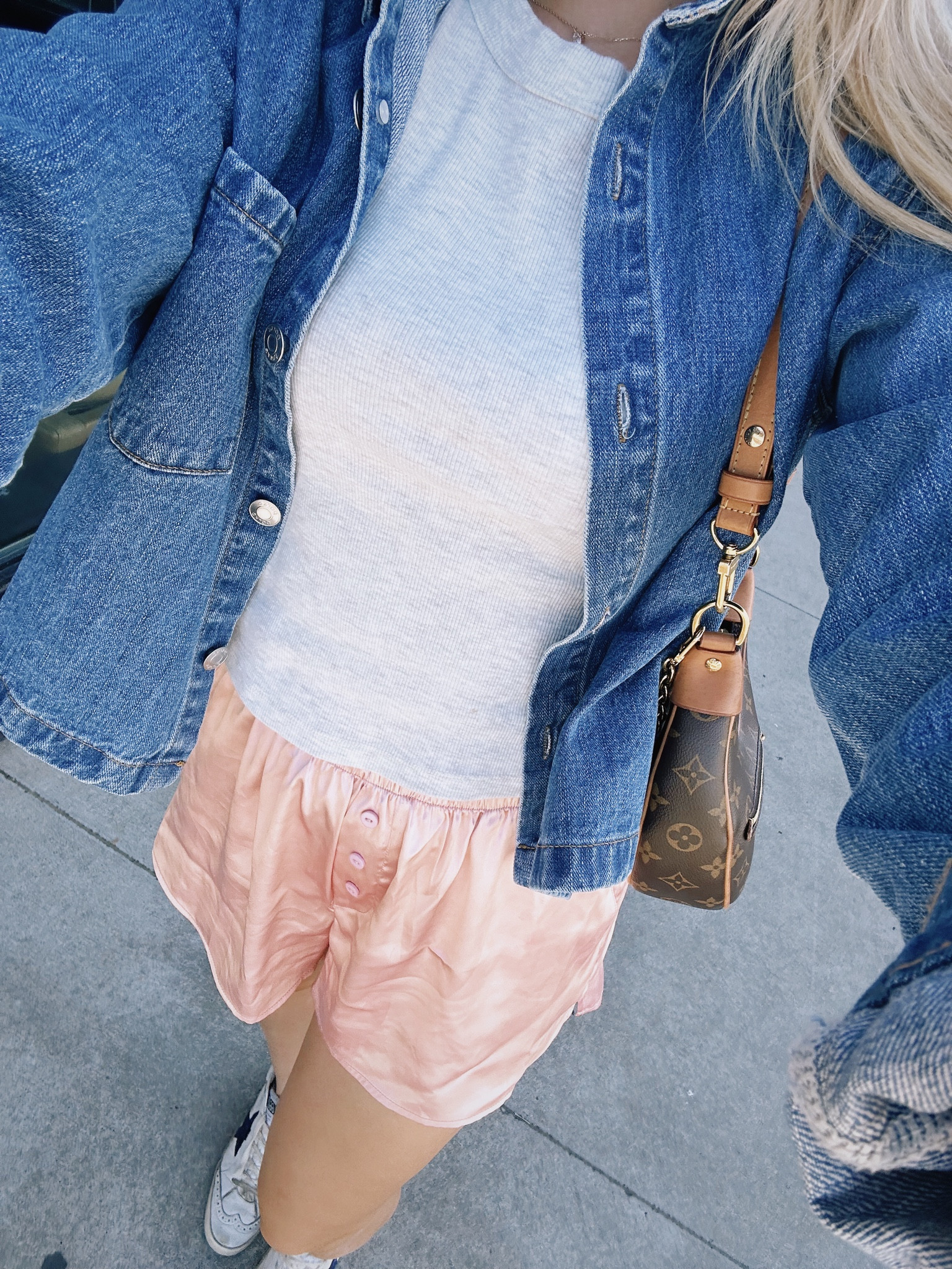 Denim & silky combo >>