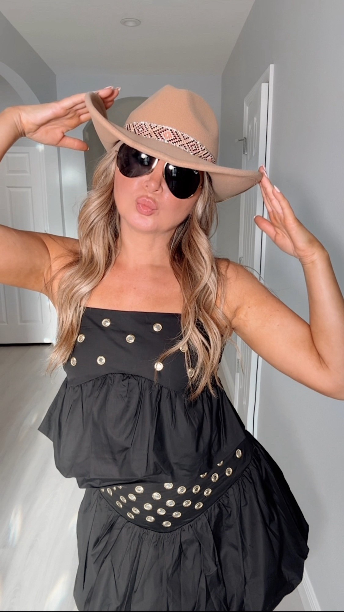 Festival/ country concert look from @VICI  
TTS. Wearing small in top and skirt


#vici #country #concert #festival 

#LTKgrwm #LTKFestival #LTKootd