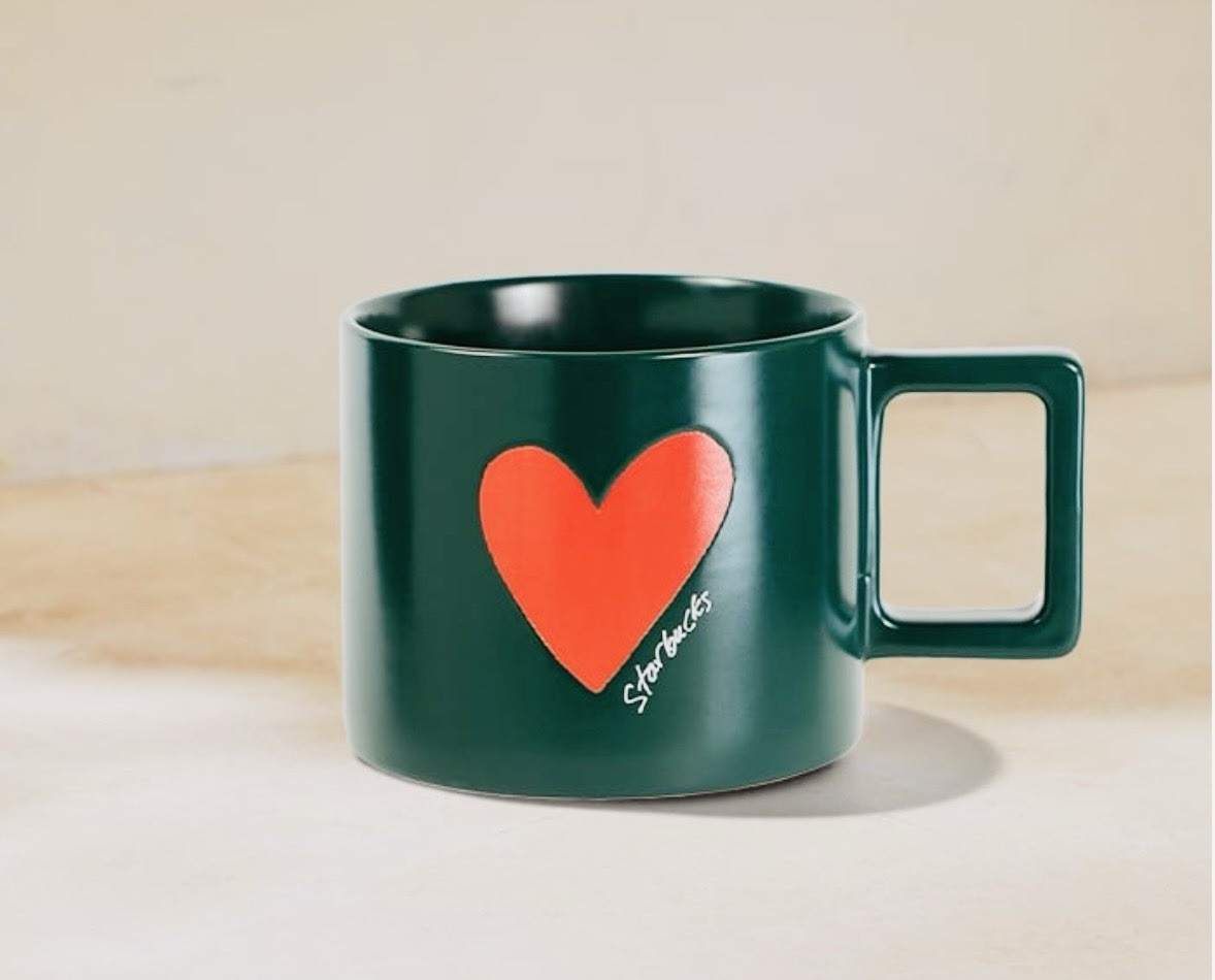❤️NWT Starbucks 2026 Valentines Day Red Heart Ceramic Green Mug | eBay US