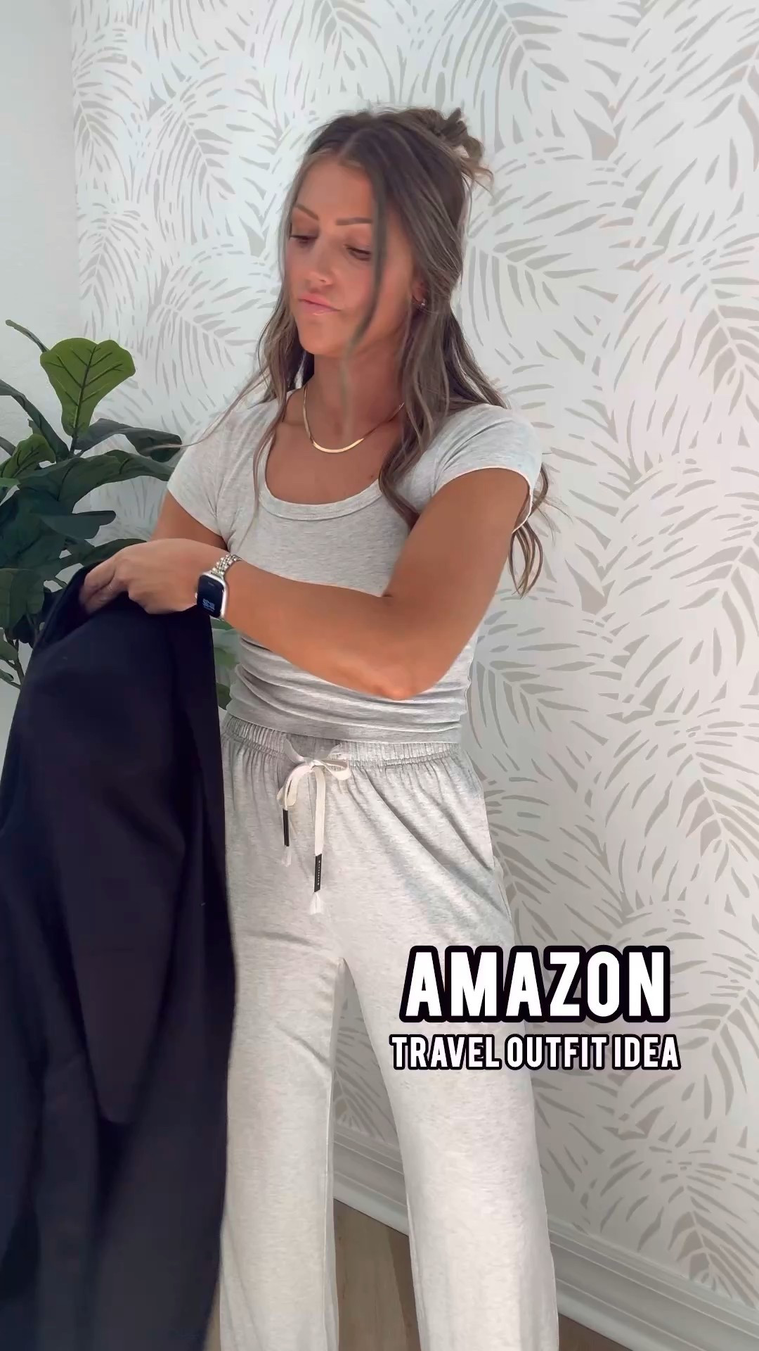 Amazon travel outfit idea, or work from home look 🤗 everything’s ON SALE for Cyber Monday deals! This grey set is a top fave of mine— you won’t believe how luxe it feels (skims look for less!).. it also comes in a long sleeve version that I linked too if you want that! 👉🏻 if you don’t have this coatigan yet, it’s FABULOUS. it would also make a great gift! It’s such a great staple to layer for workwear or loungewear. Send this to your girlfriends going on trips soon! #traveloutfitidea #amazonoutfit #affordableoutfits #christmasgiftsforher #cybermonday 
