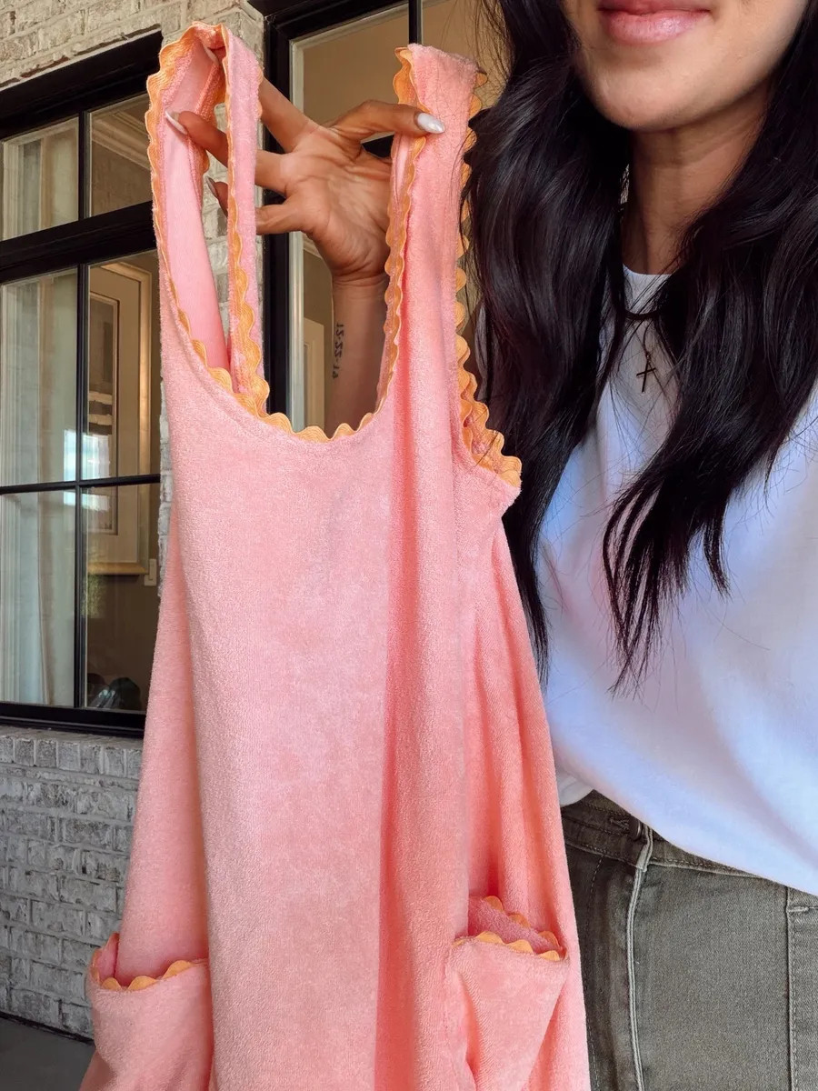 Love this swing dress from Weezie! Wearing a size 1

summer dresses, summer outfits, vacation outfits beach, katy roach, livingmybeststyle 

 #LTKootd #LTKSeasonal