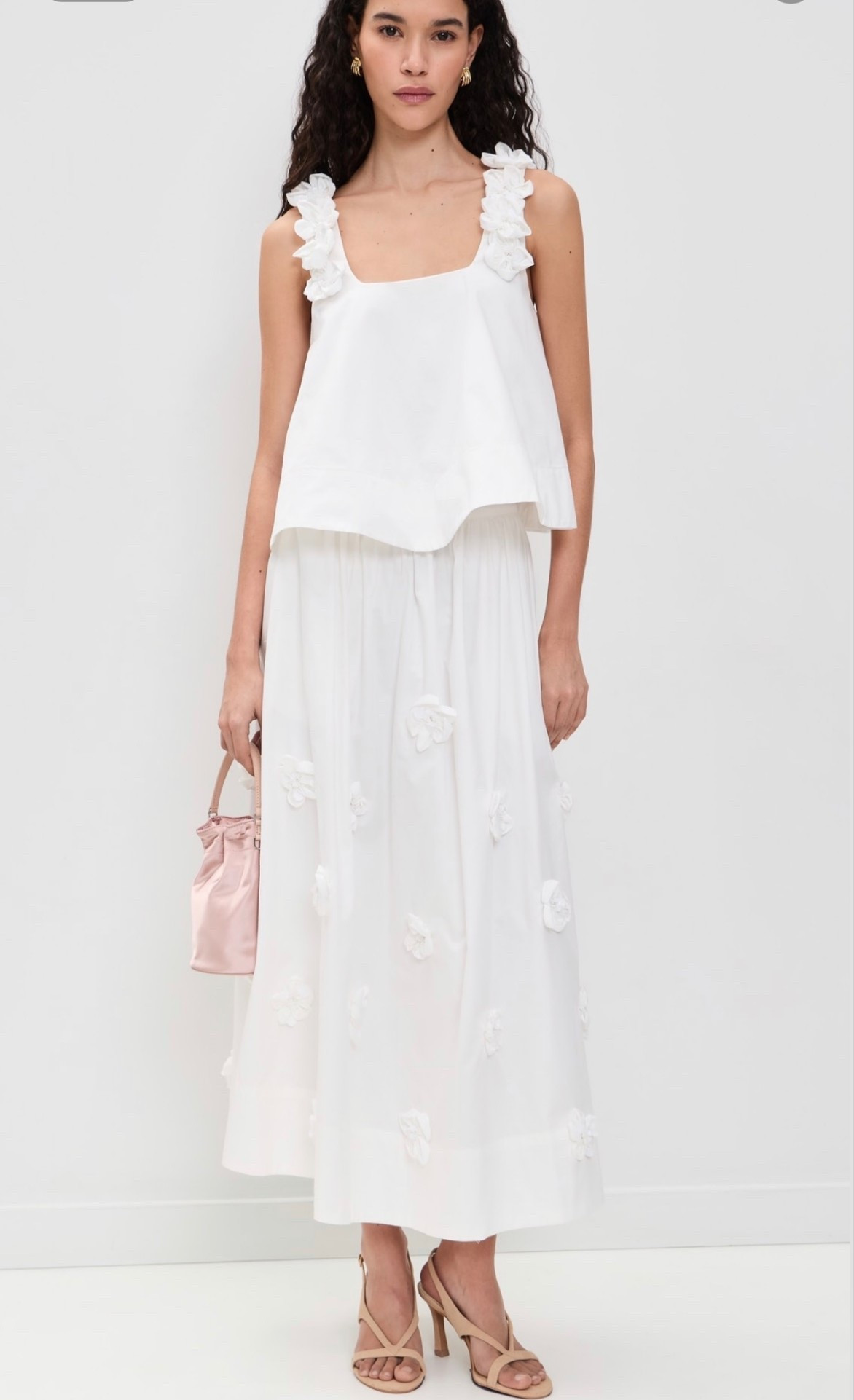 Dressier minimalist spring/summer finds 