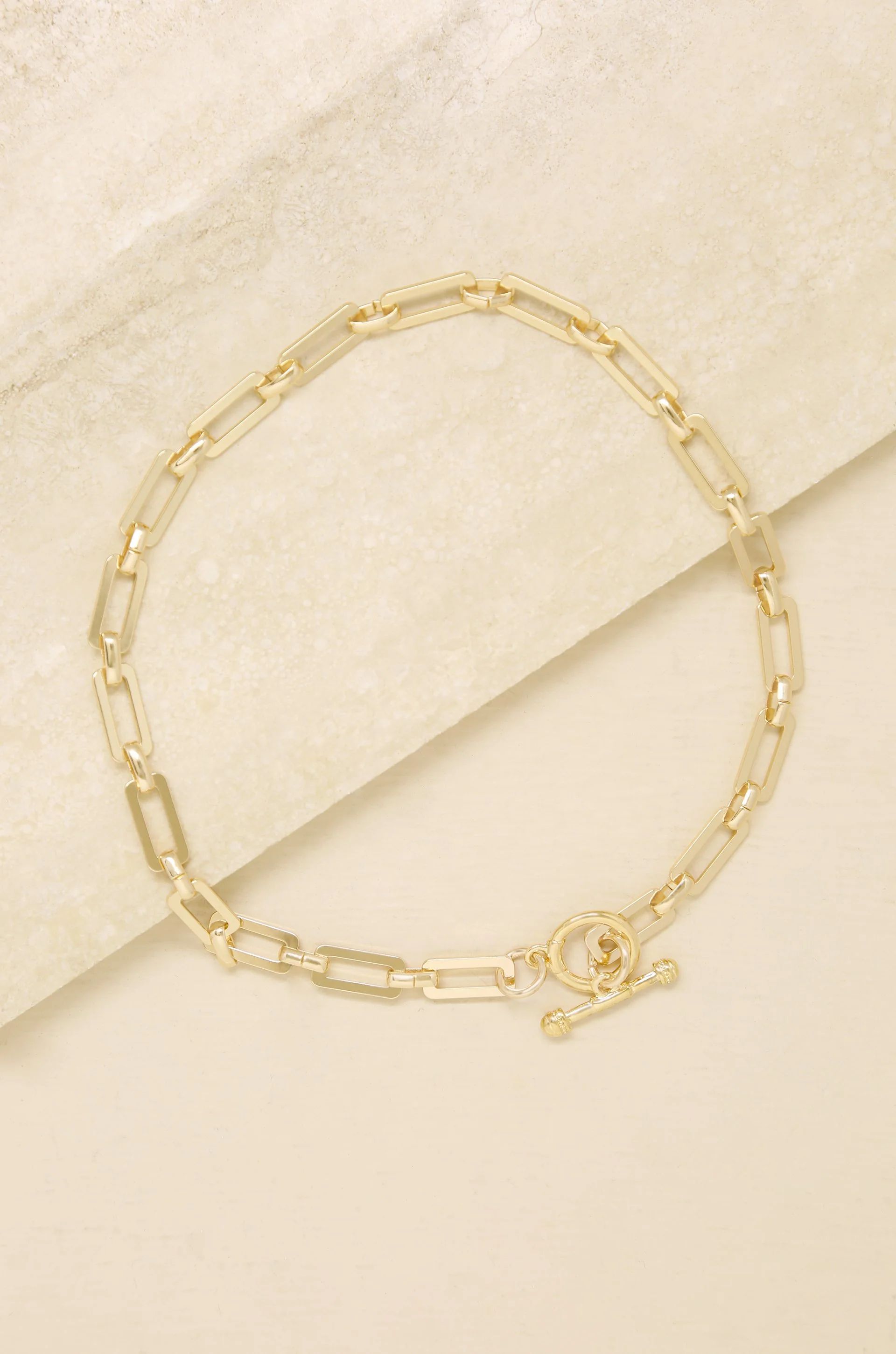 Golden Flat Rectangle Chain Necklace | Ettika