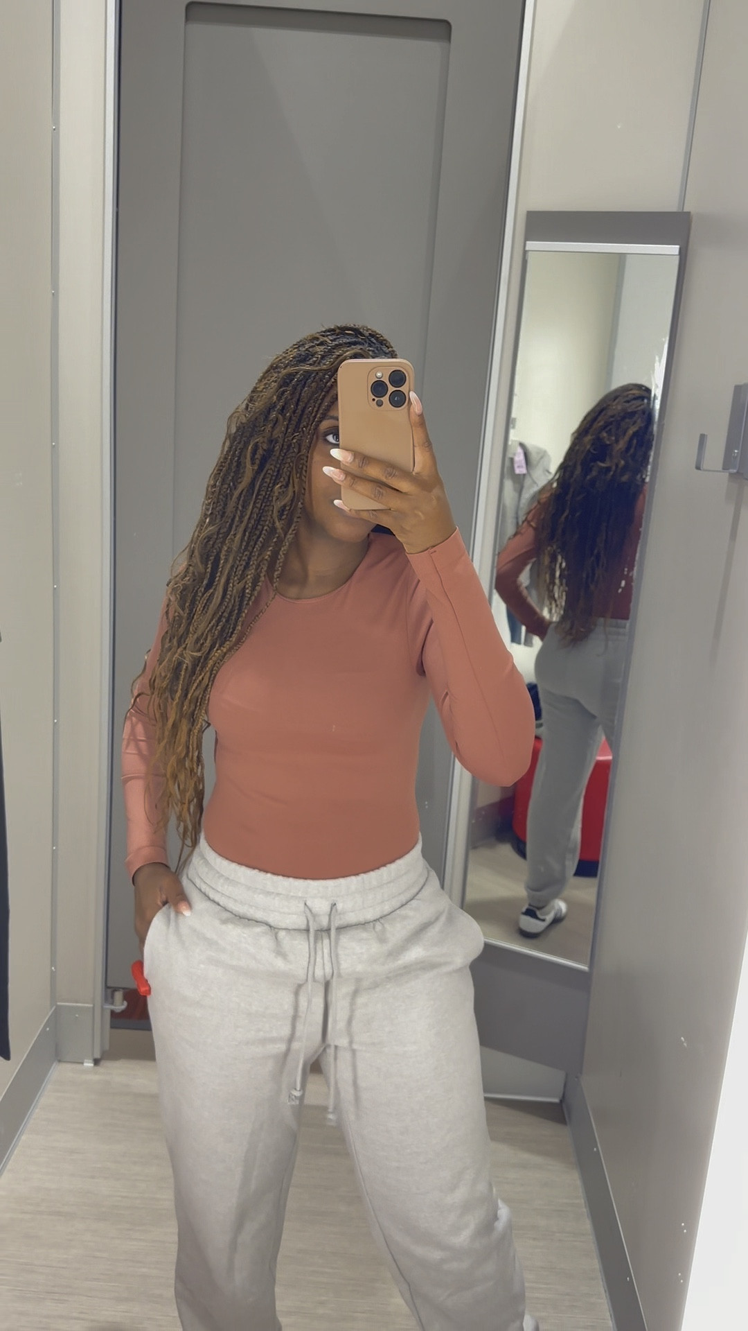 This material is like butter 

#LTKActive #LTKVideo