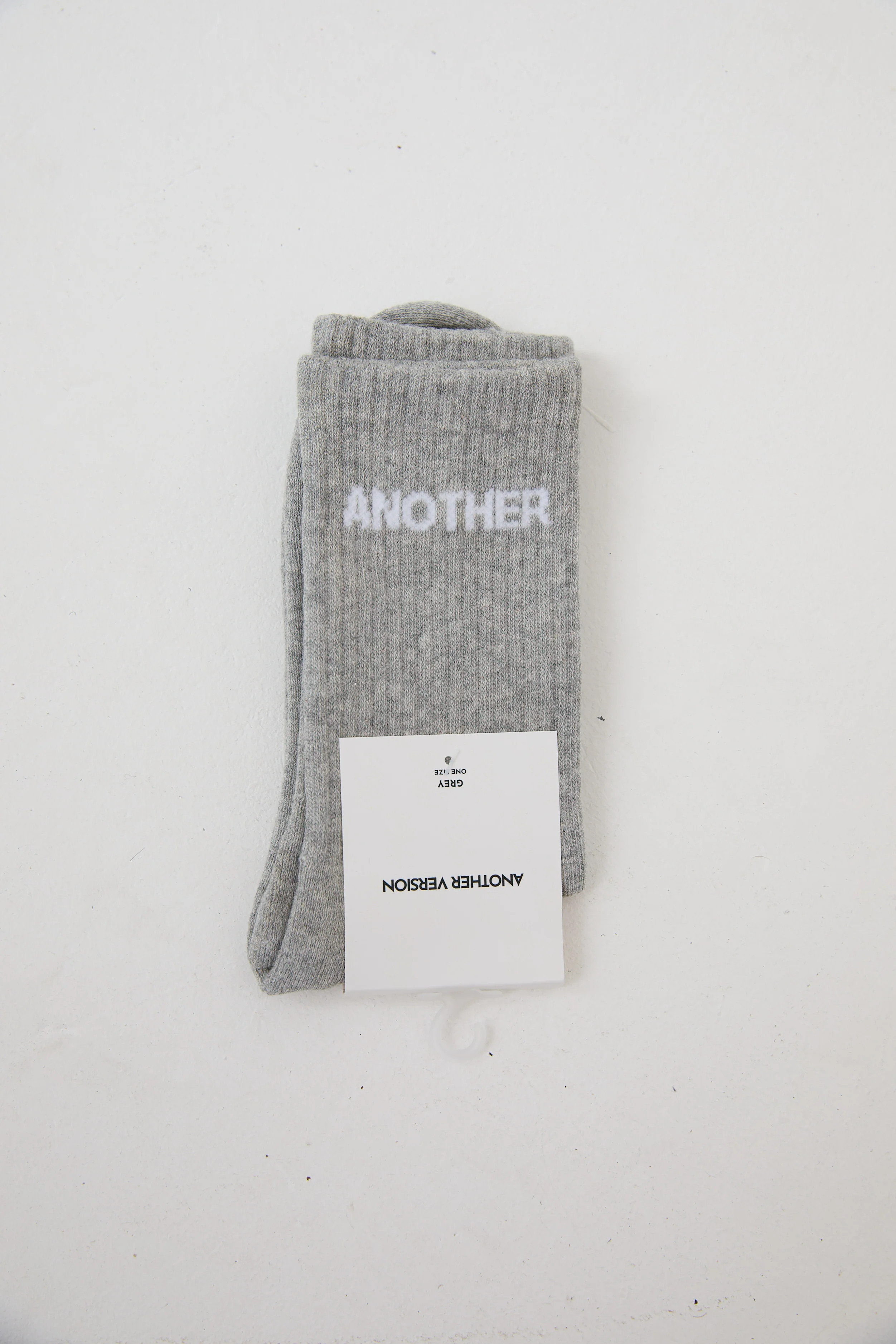 ANOTHER VERSION SOCKS - GREY | Another Version