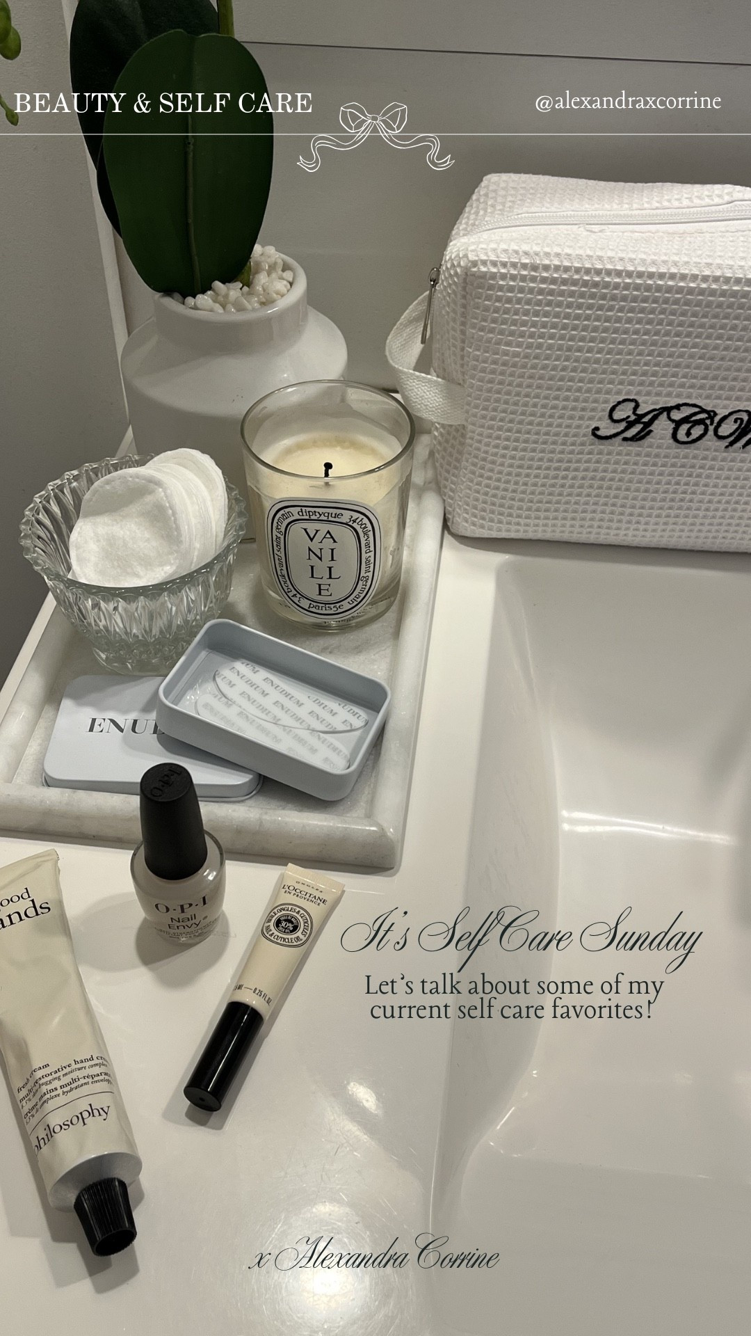 It’s Self Care Sunday 🧖🏻‍♀️ Let’s chat about some of my current beauty & self care favorites 🤍

Beauty, self care, skincare, hand care, skin, nails, nail care, under eye patches, moisturizer, Sephora, chic elegant living, chic lifestyle aesthetic

#LTKselfcare #LTKBeauty