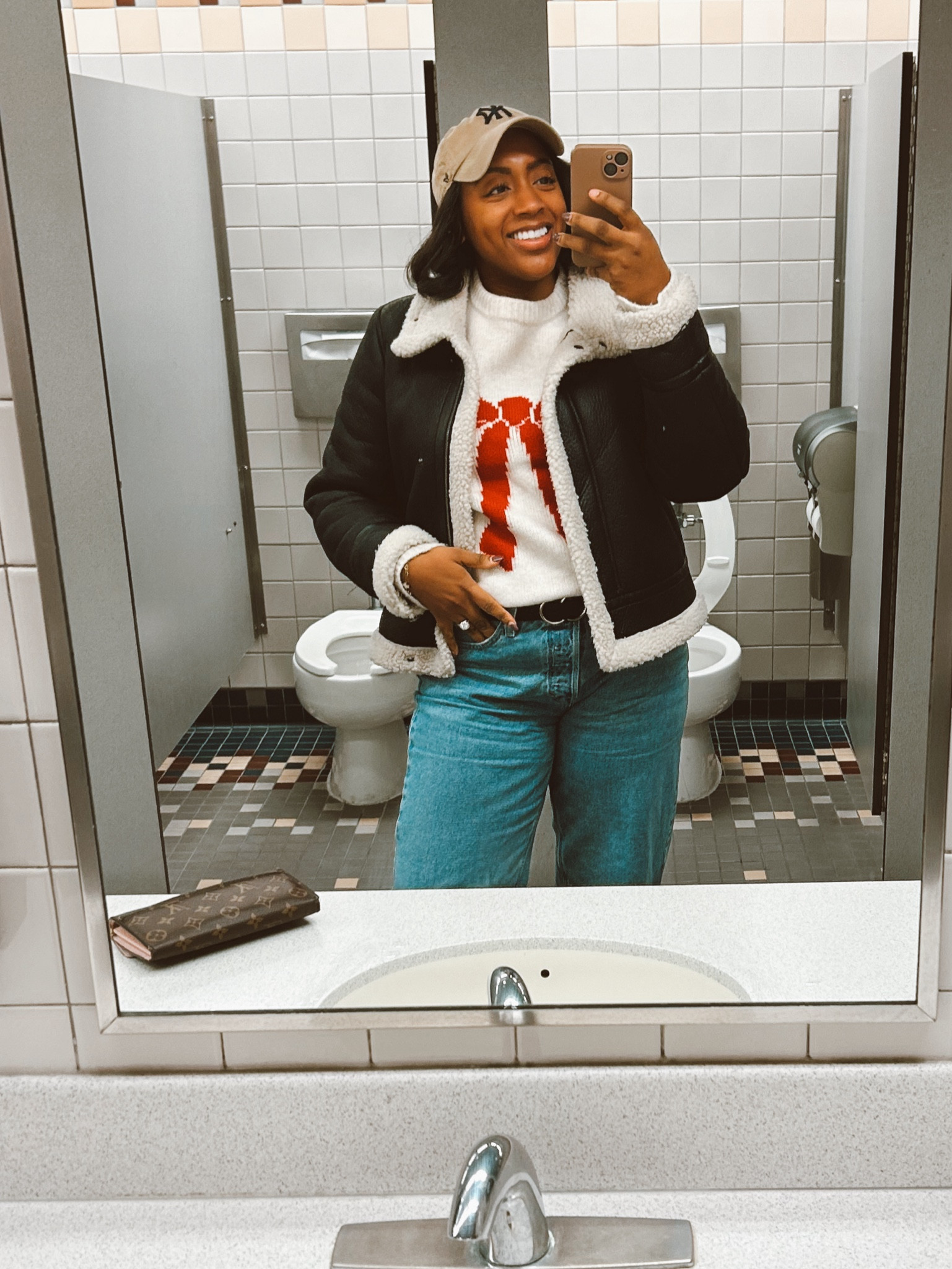 The coziest look for the season! I love those sweater, it’s so soft not scratchy at all. I also love these target jeans! Wearing a medium! 

#LTKHoliday #LTKFindsUnder50 #LTKCyberWeek