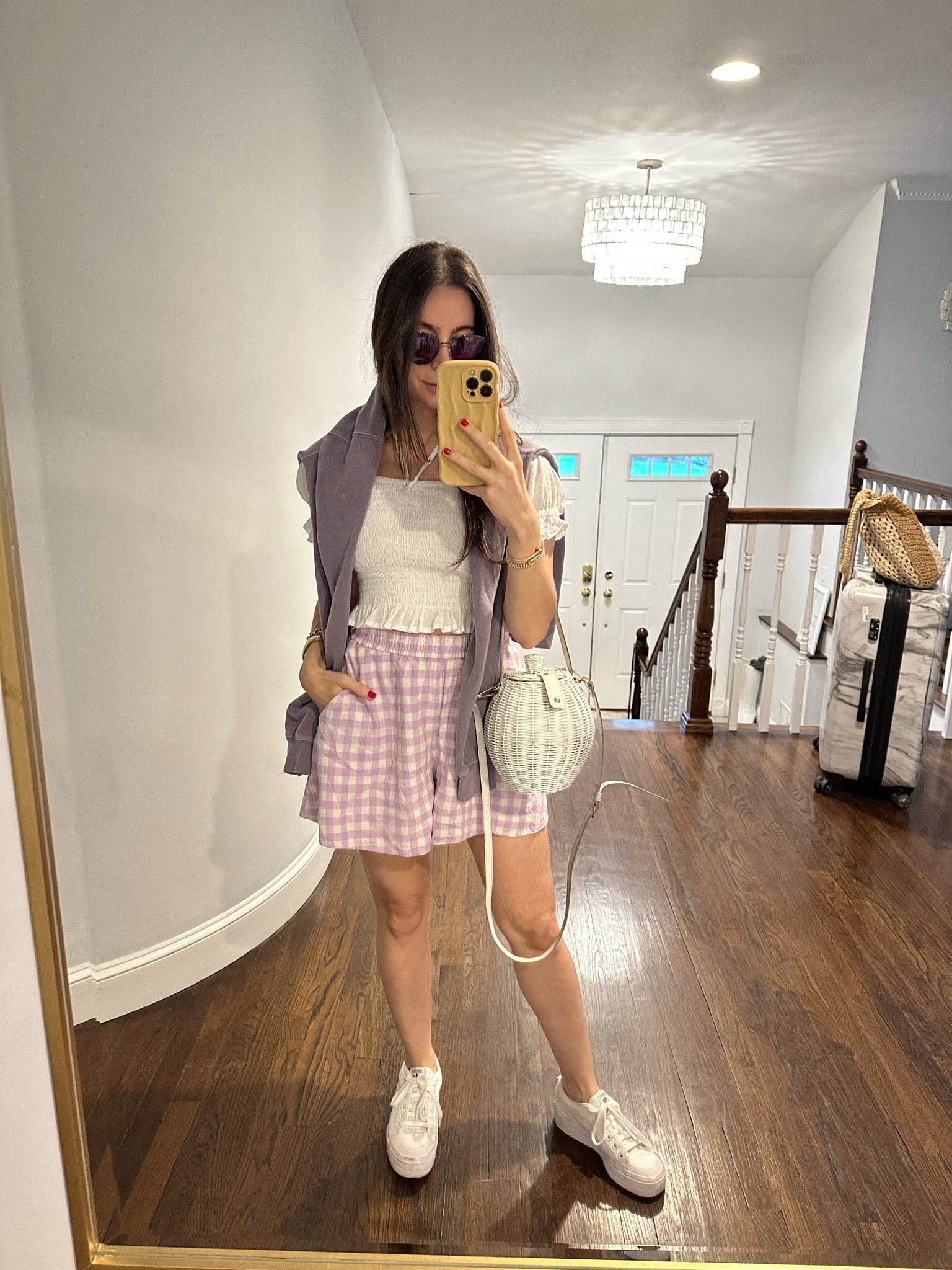 Felt girly … might delete later ...

#LTKitbag #LTKunder100 #LTKstyletip
