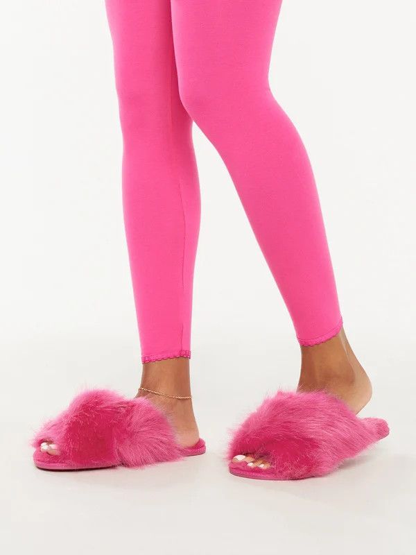CLF Fluff'd Up Slippers in Pink | SAVAGE X FENTY | Savage x Fenty - North America