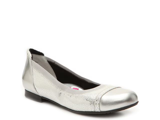 Ros Hommerson Ronnie Flat | DSW