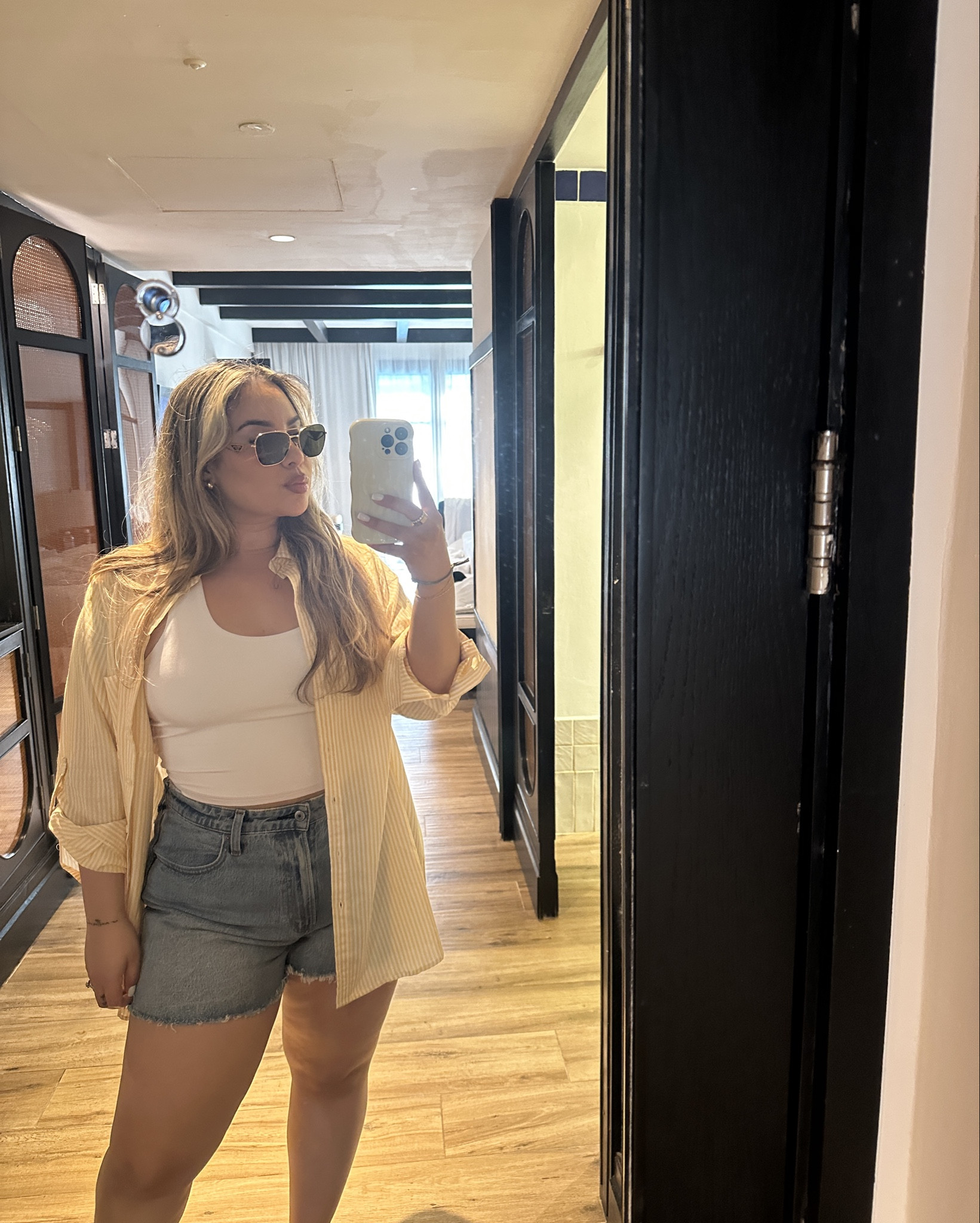 These A&F denim shorts tho! Deff a new favorite🫶🏼

#LTKSeasonal #LTKStyleTip #LTKMidsize