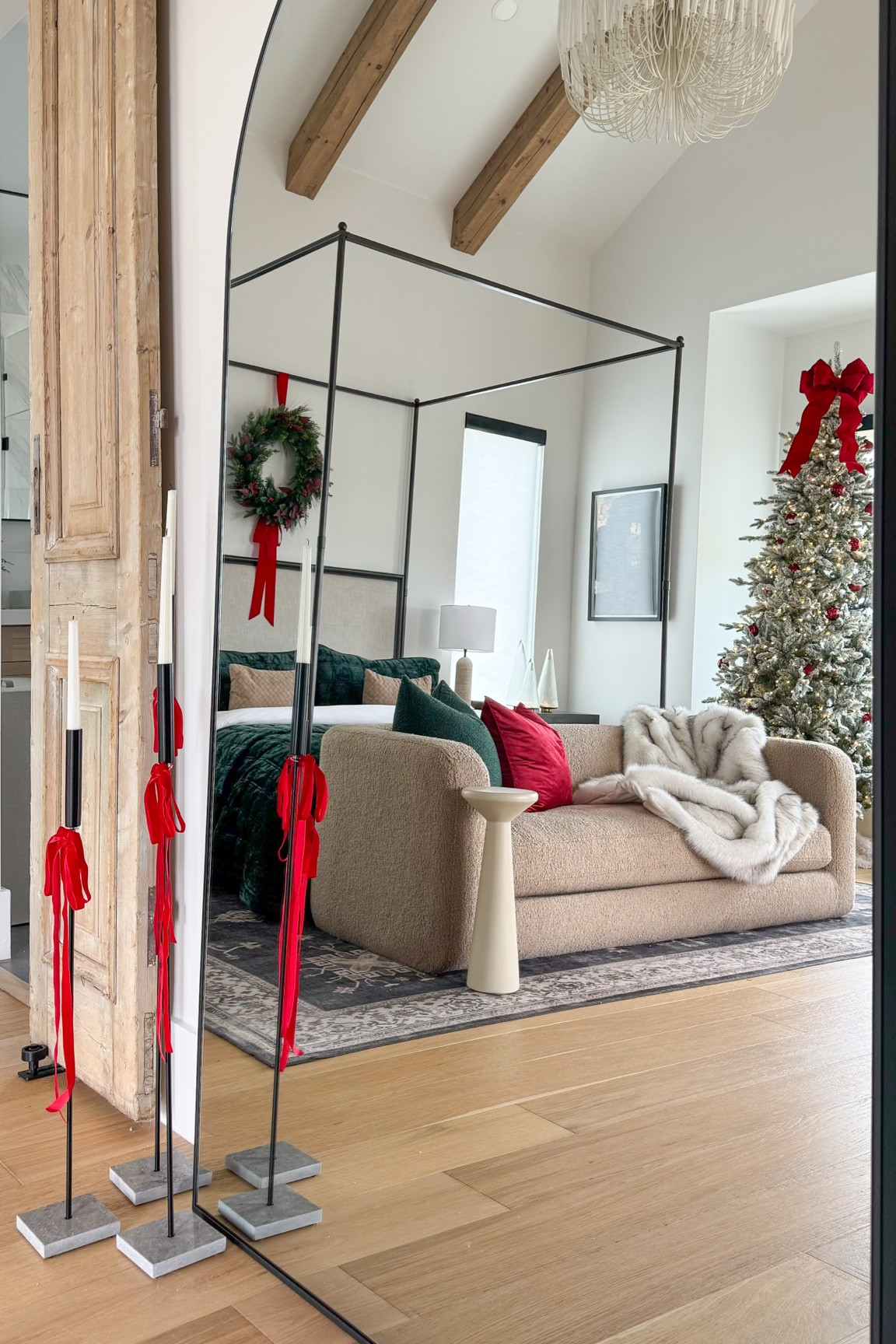 Kind of wish every day was Christmas!

#LTKHoliday #LTKHome #LTKSaleAlert