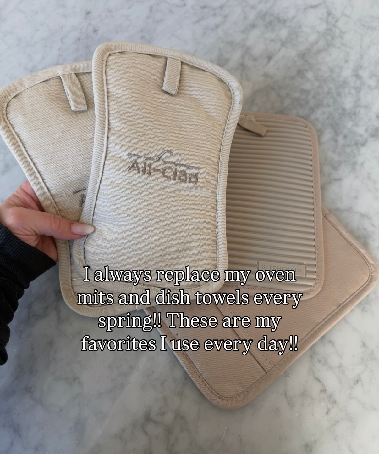 The oven mitts I rebuy every year!!

#LTKfoodie #LTKHome #LTKSaleAlert