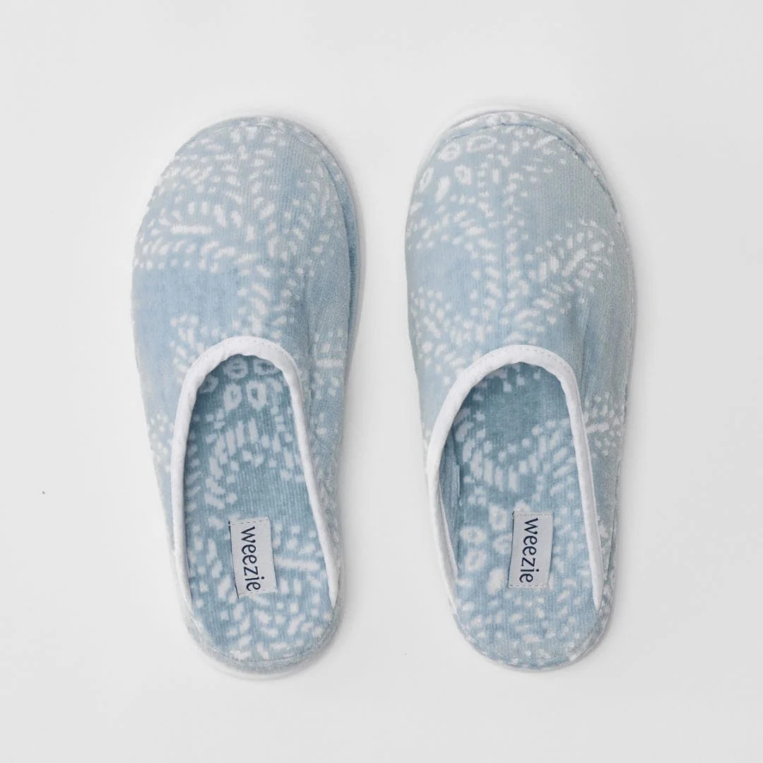 Meredith Ellis x Weezie Slippers | Weezie Towels