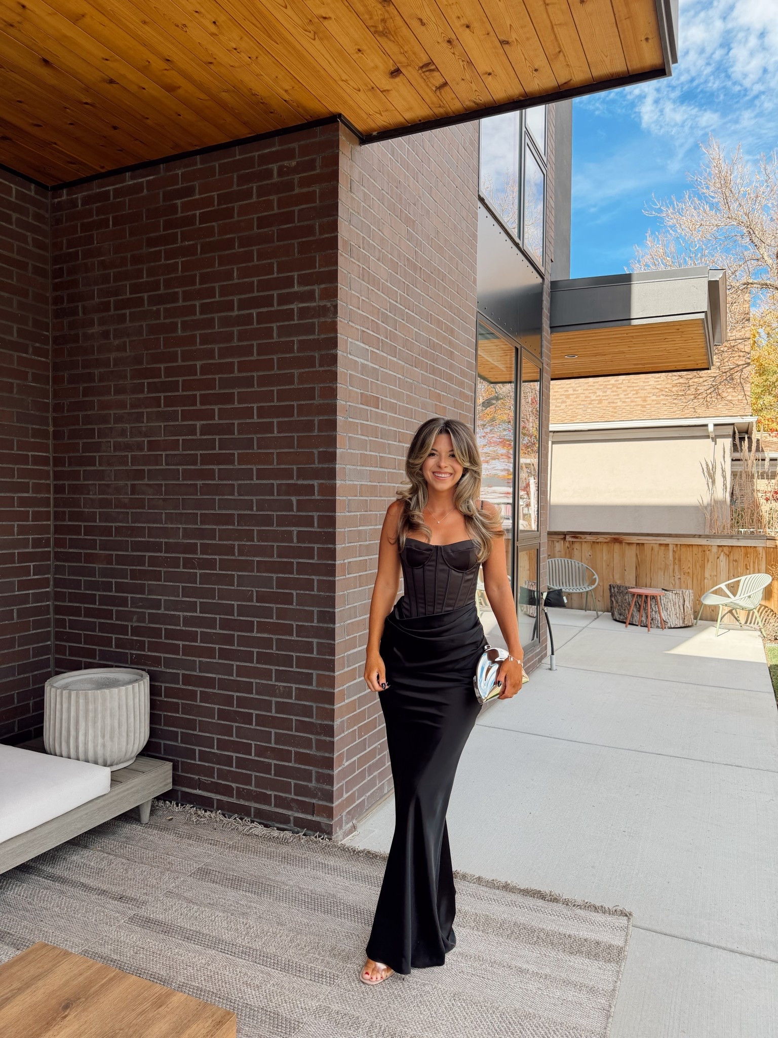 Satin strapless corset style winter event and wedding guest dress

Electric picks code: emerson20

Wearing my usual small/2

Wedding guest
Formal event
Black tie
Special occasion
Winter event
Corset dress
Black event dress

#LTKWedding #LTKParties #LTKHoliday